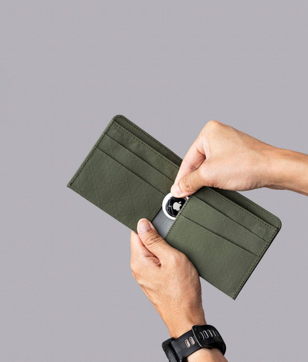Alt View 1. ALPAKA - ARK Classic Wallet,Bifold Wallet with Magnetic Closure, RFID Protection, Global Bill Fit,Gift-Ready Box - Green Axogrid 210D.
