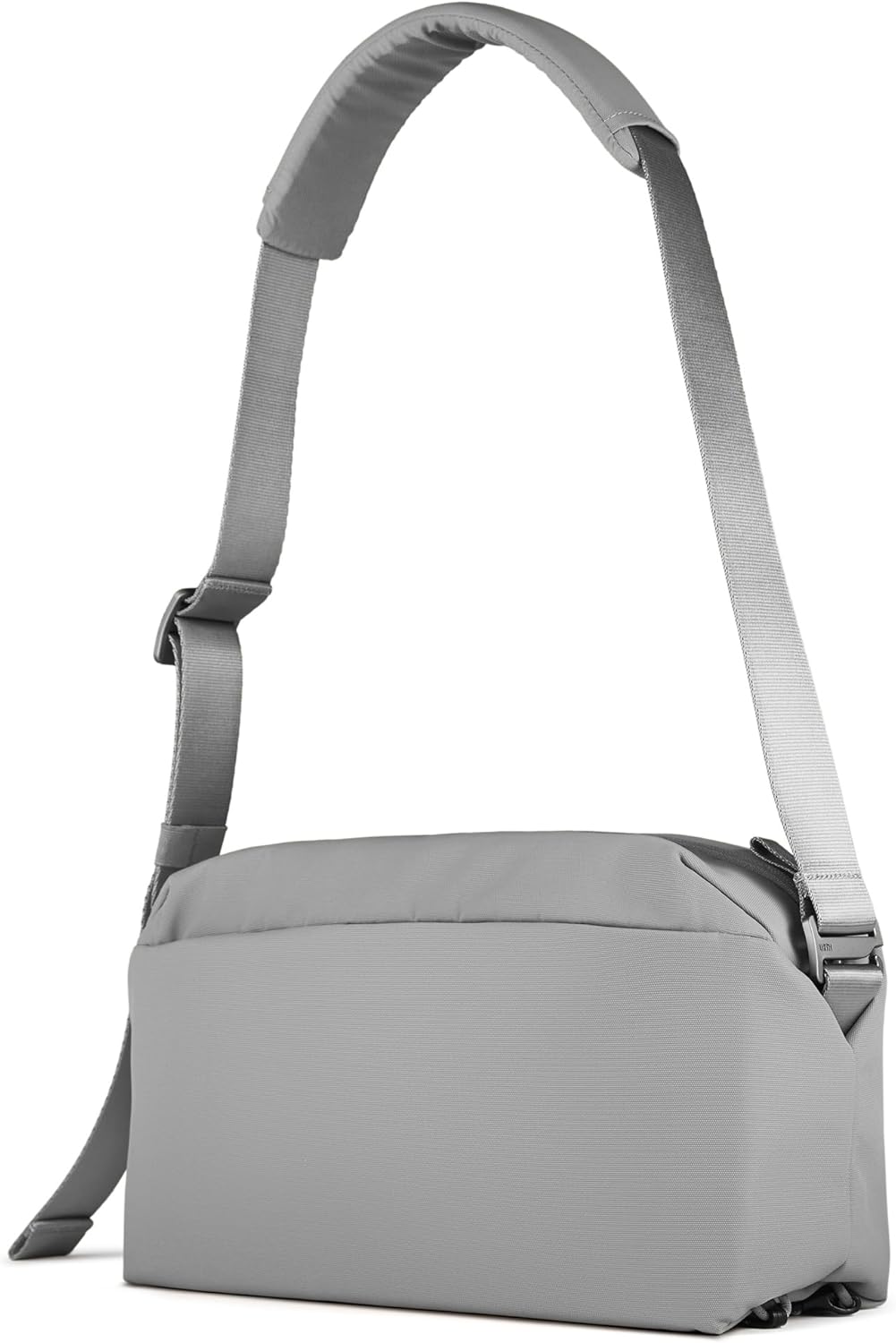 Left. Urth - Urth Dolomite 8L Camera Sling (Stone).
