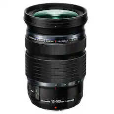 Olympus M.Zuiko 12-100mm 1:4 Digital is written on the lens.