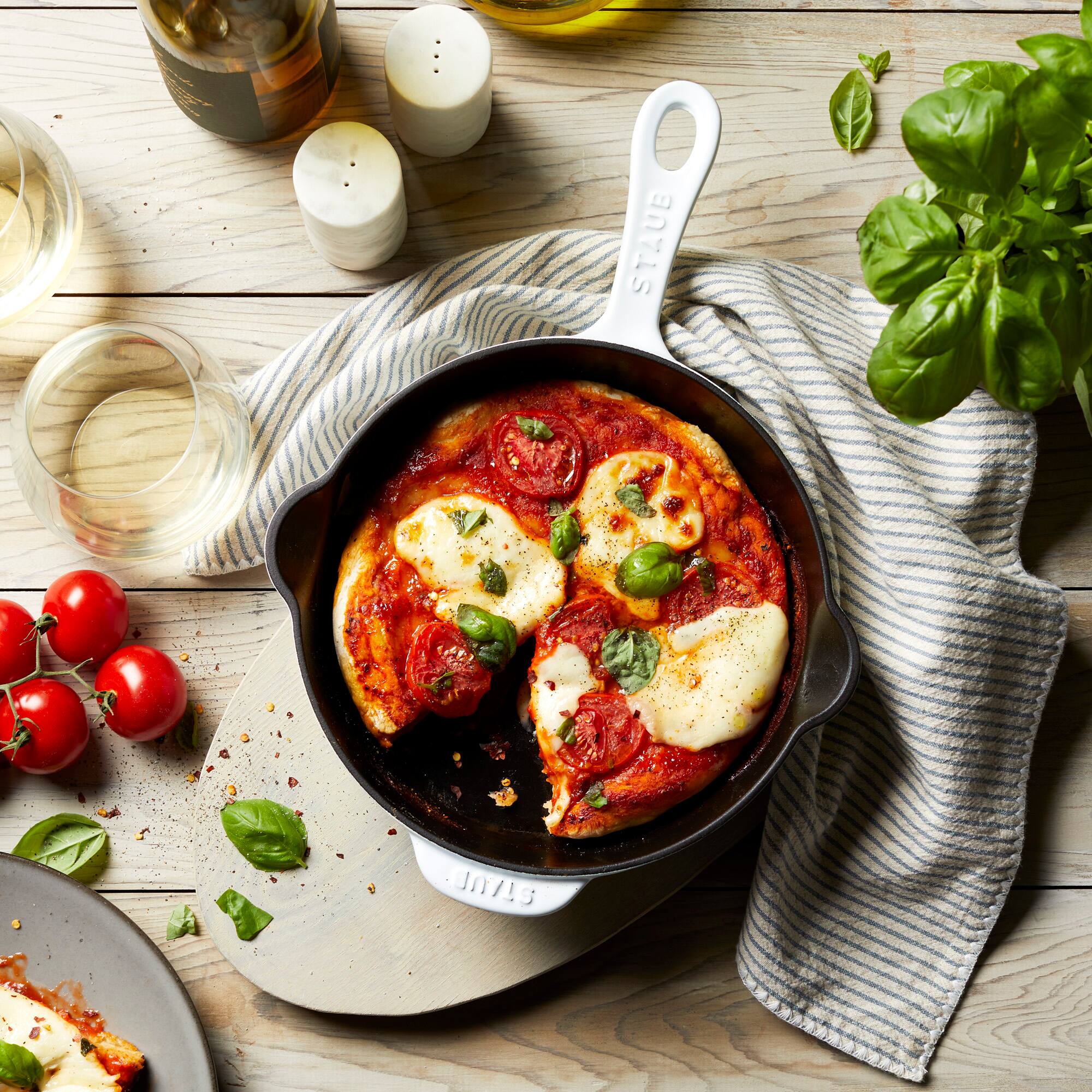 Staub - Cast Iron 8.5-inch Traditional Deep Skillet - White - Thumbnail 4