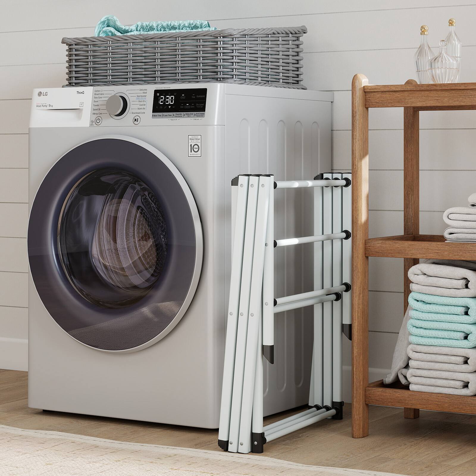 LG ThinQ  
Hot Point Plus  
2:30  
10