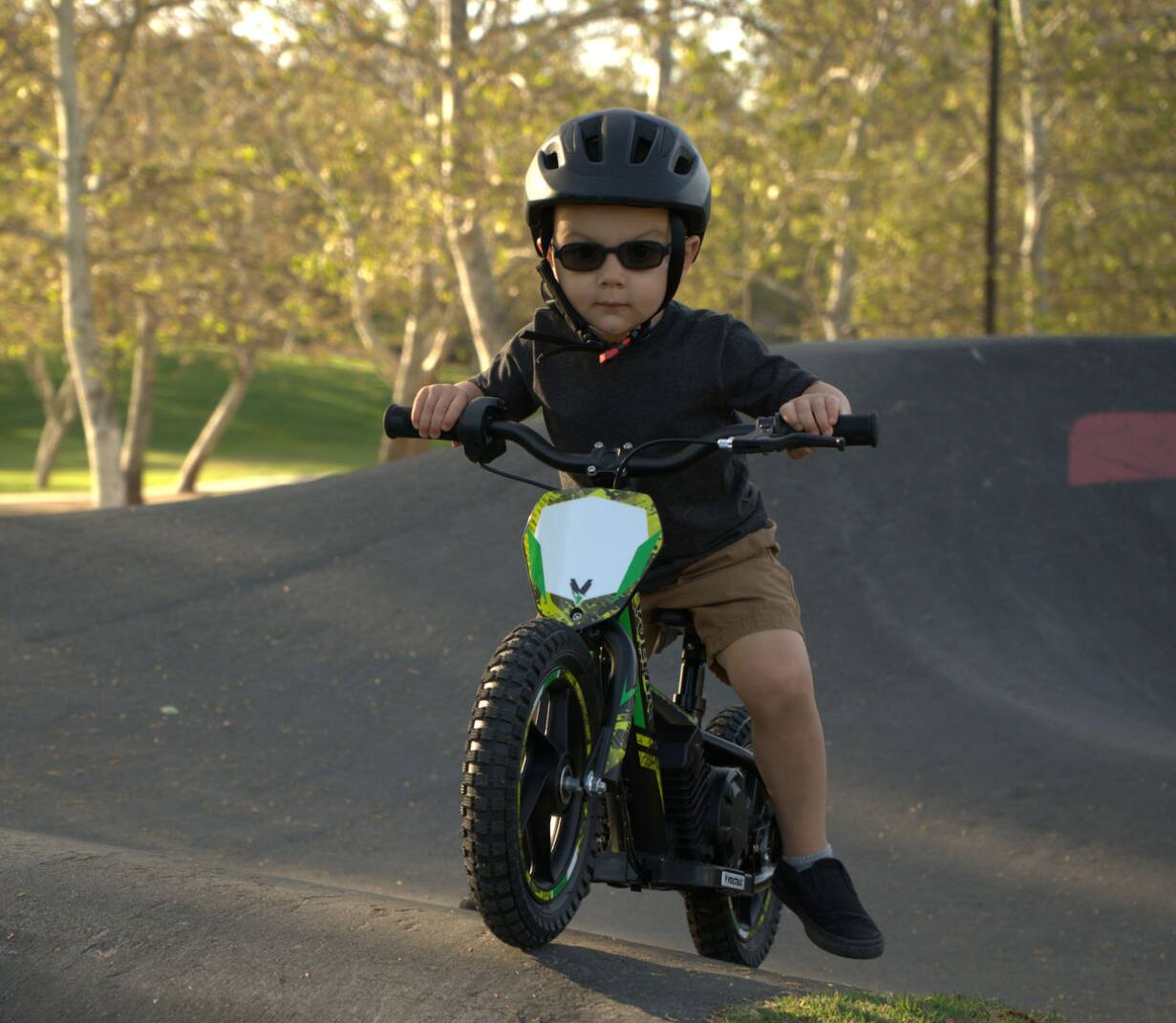 Alt View 7. Voltaic - Voltaic Kids Electric Dirt Bike 12'' Cub - GREEN.