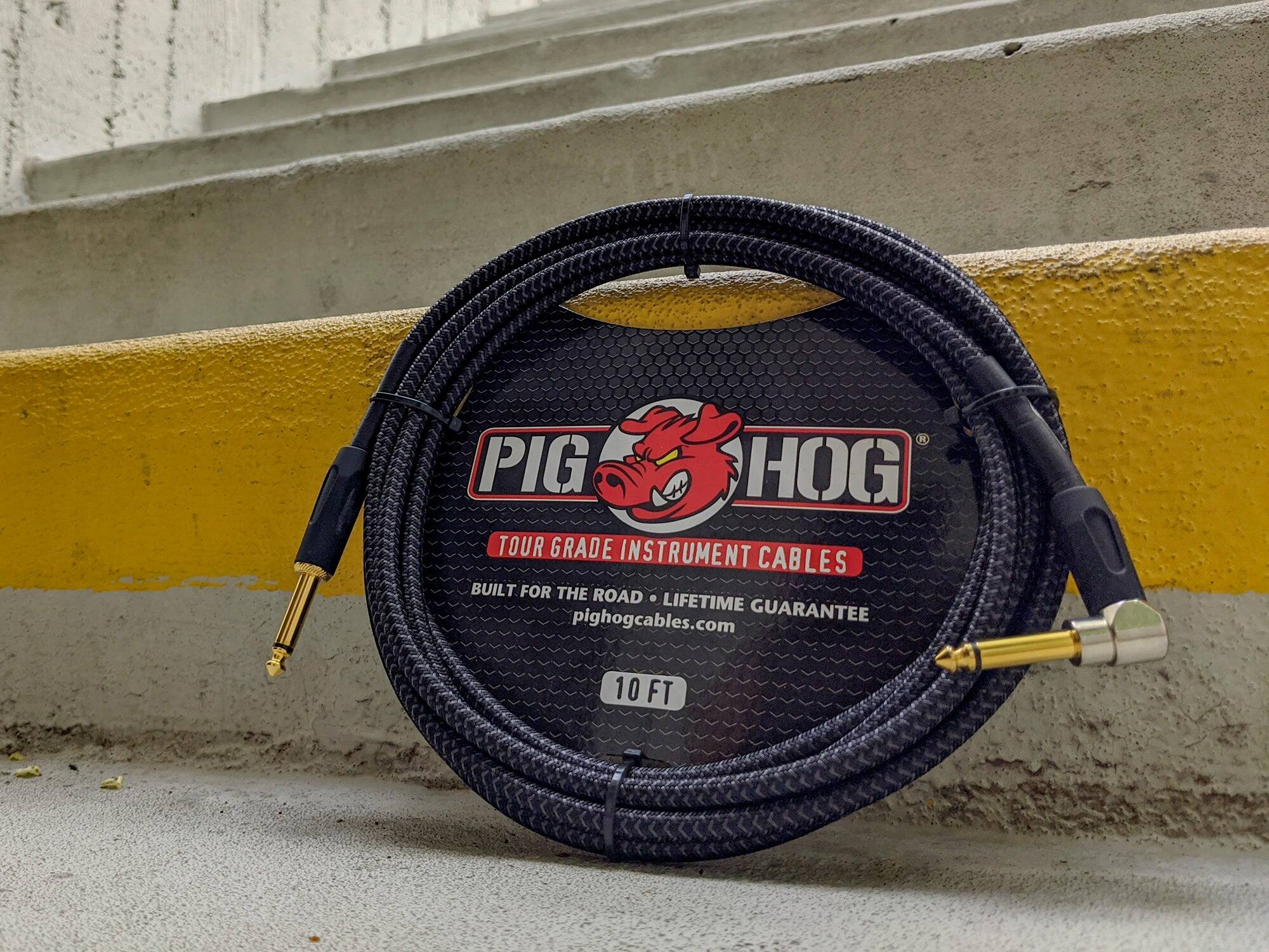 PIG HOG TOUR GRADE INSTRUMENT CABLES  
BUILT FOR THE ROAD  
LIFETIME GUARANTEE  
pighogcables.com  
10 FT