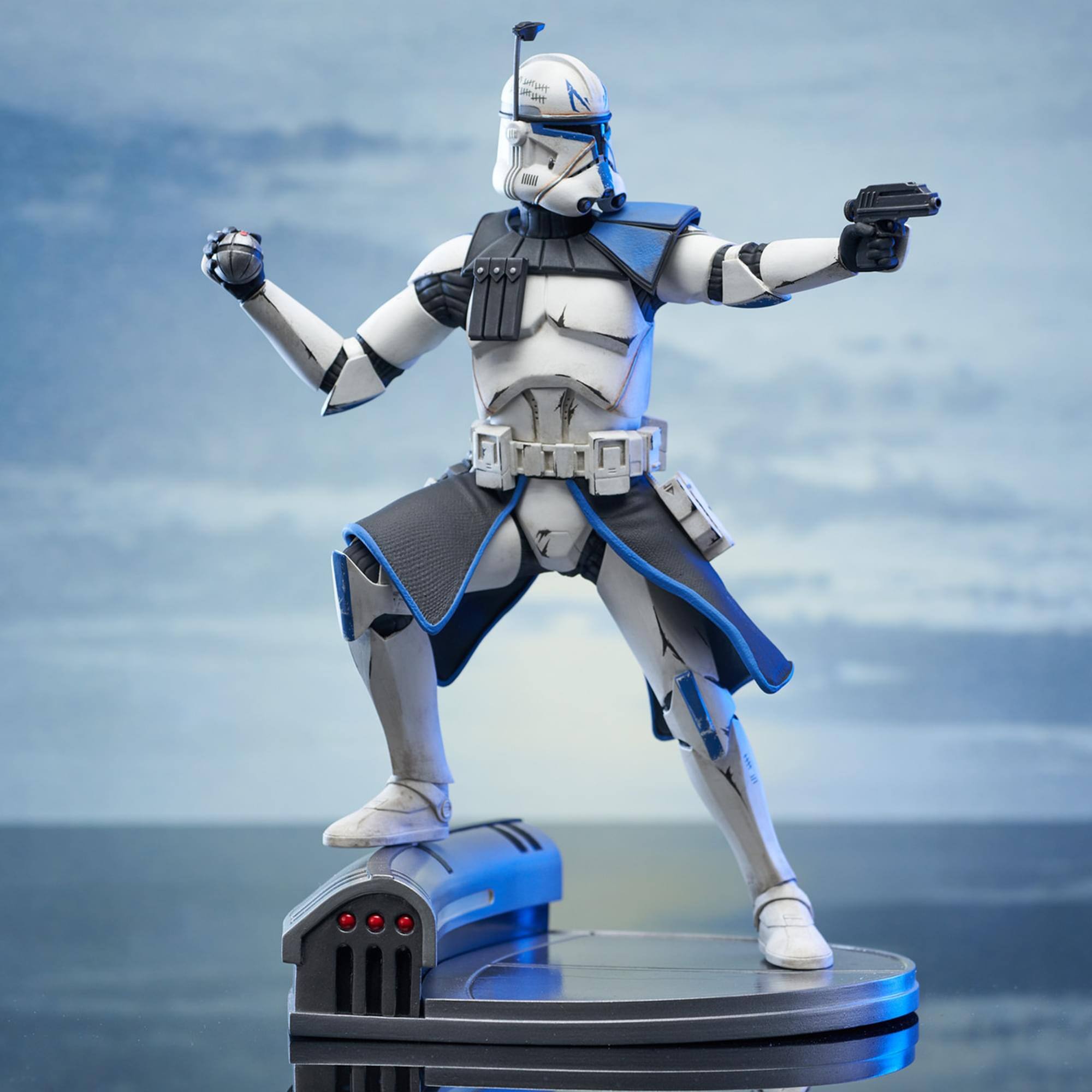 Alt View 1. Diamond Select Toys - Star Wars Premier Collection Captain Rex Statue 10 Inch Resin Statue - Grey.