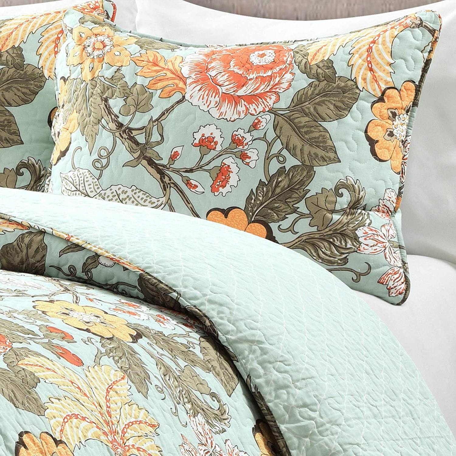 Back. Hivvago - King size 3 Piece FarmHouse Teal Floral Cotton Reversible Quilt Set - Teal Floral.