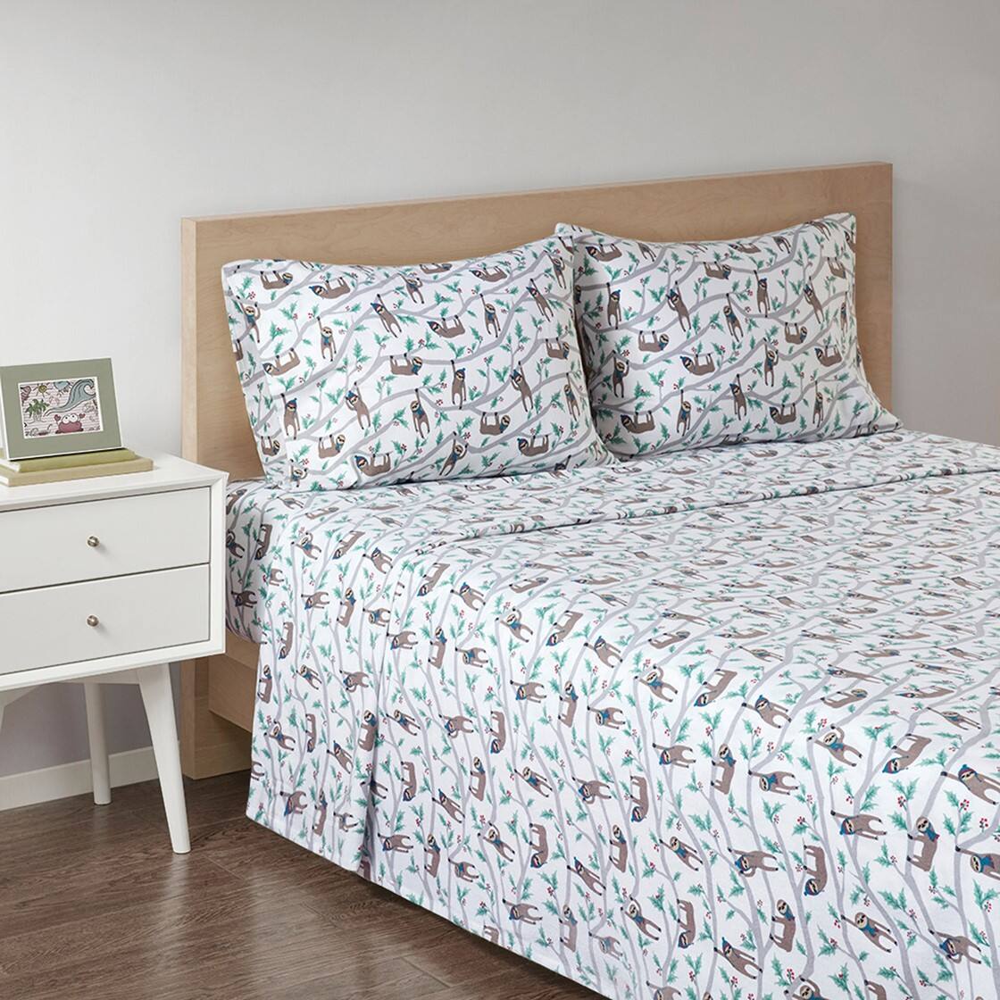 Alt View 1. Gracie Mills - Gracie Mills Persephone Cotton Flannel Sheet Set - Green/Brown.