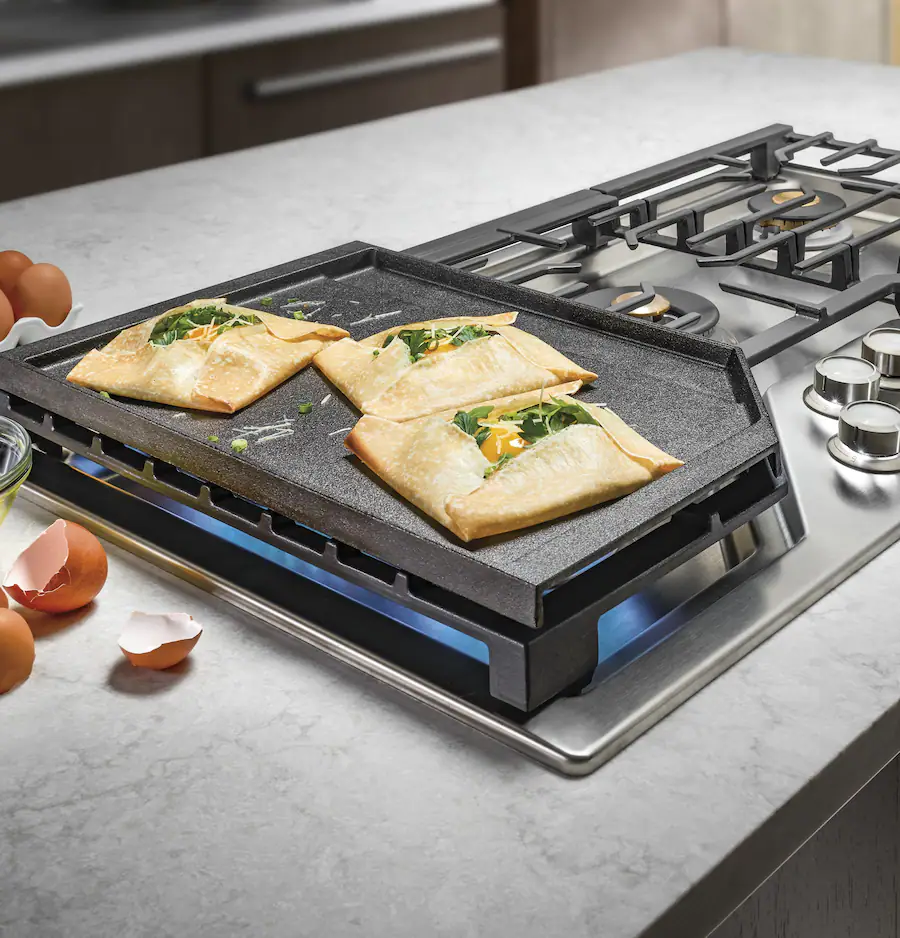 36 Cooktop Monogram 36 in. Wide 5 Burner Smart Built In Gas Cooktop with Sapphire ...