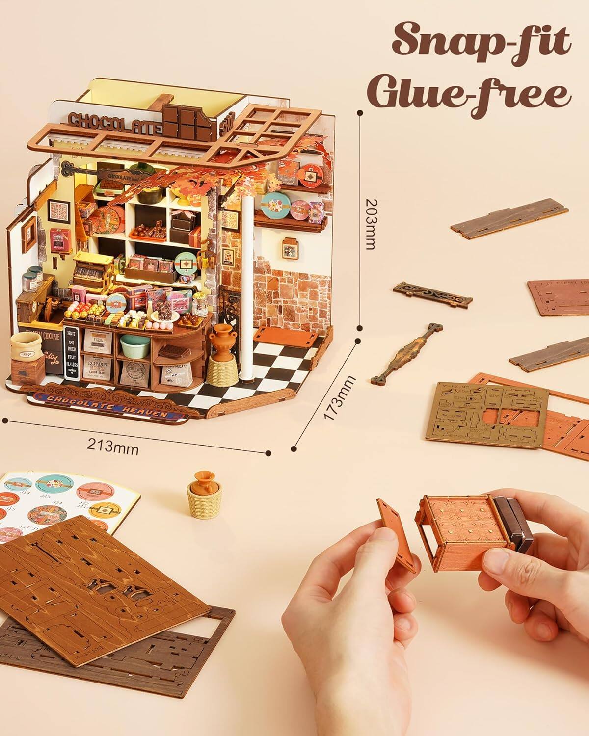 CHOCOLATE SHOP  
Snap-fit Glue-free  
203mm  
213mm  
173mm  
CHOCOLATE HEAVEN