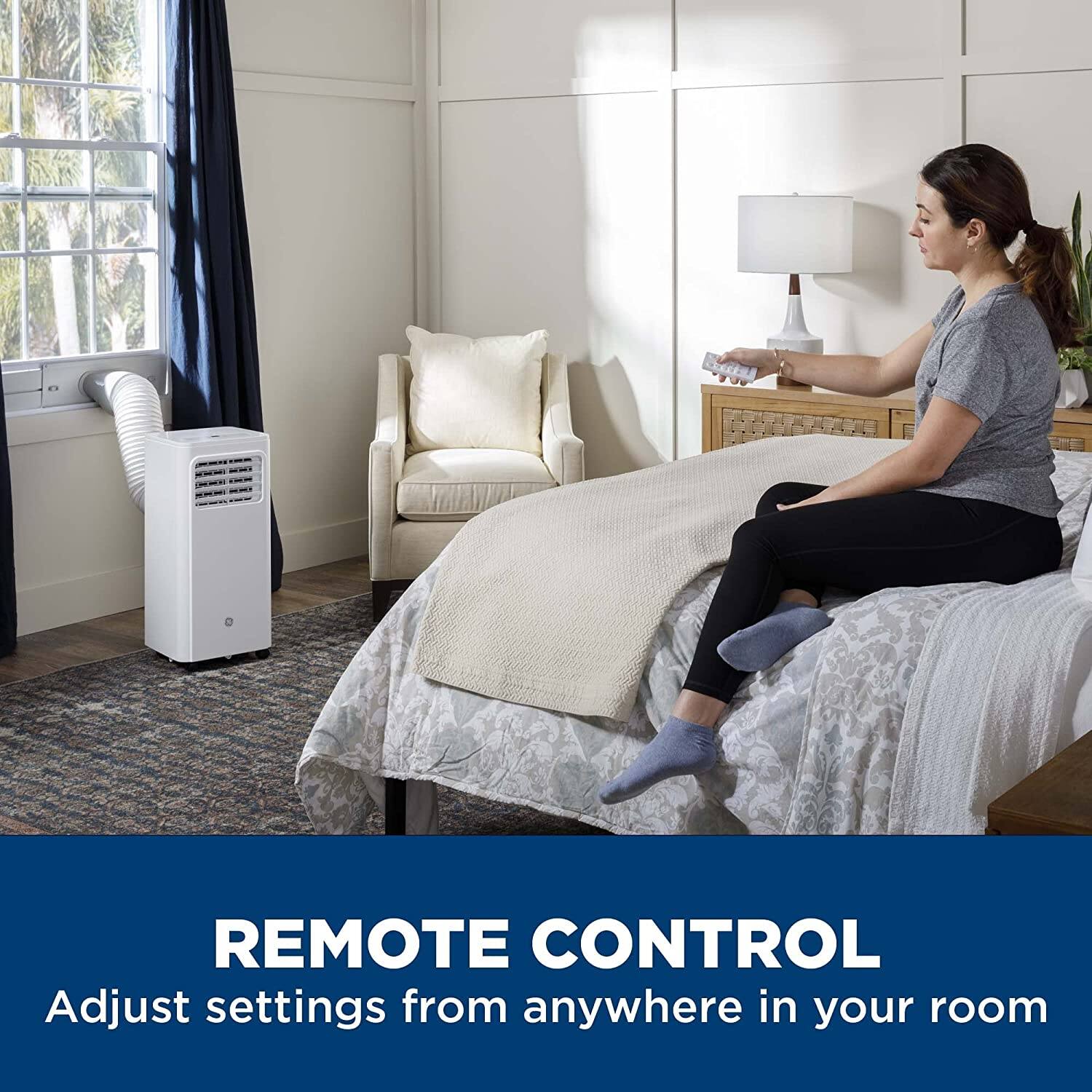 REMOTE CONTROL  
Adjust settings from anywhere in your room