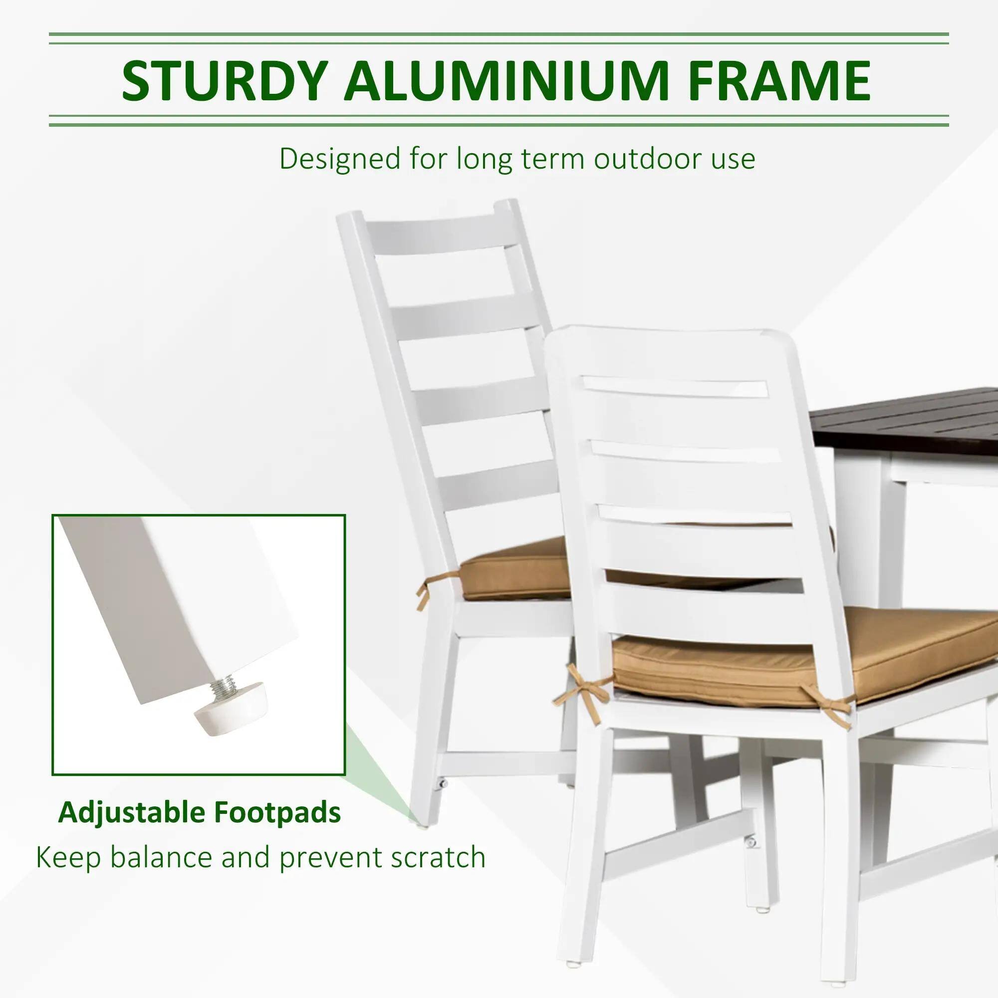 STURDY ALUMINIUM FRAME
Designed for long term outdoor use
Adjustable Footpads
Keep balance and prevent scratch
