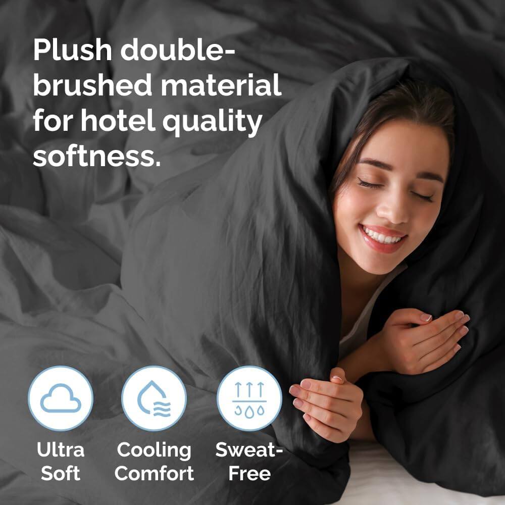 Plush double-brushed material for hotel quality softness.

- Ultra Soft
- Cooling Comfort
- Sweat-Free