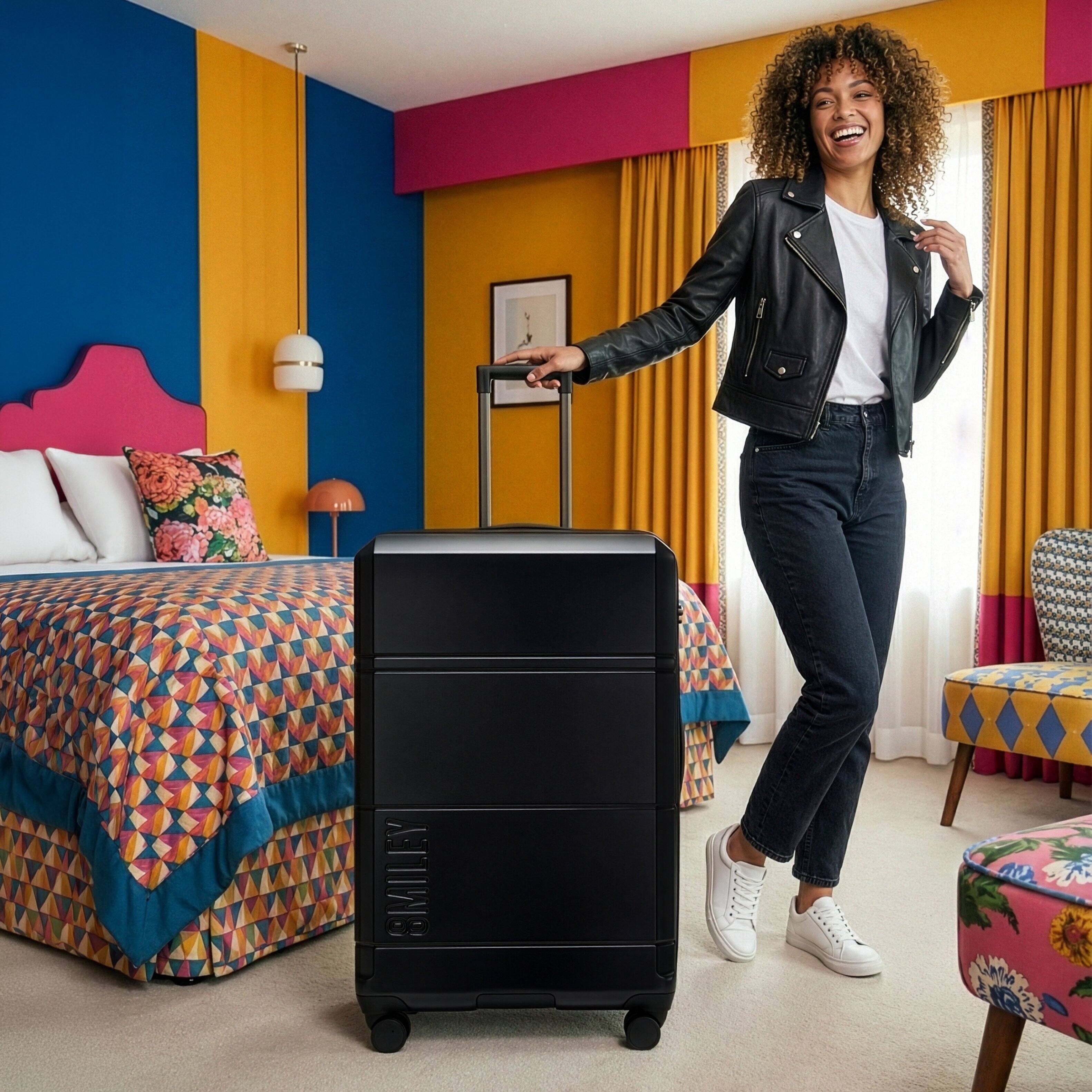 Angle. Smiley World - SMILEY Cheerful Cruiser 3-Piece Expandable Hardside Spinner Luggage Set | Black - Black.