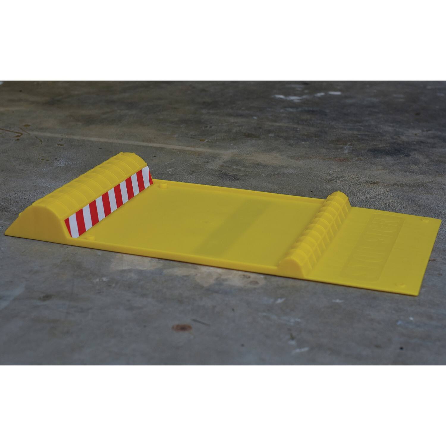 Left. MAXSA Innovations - Maxsa Innovations 37356 Park Right Parking Mat (yellow) - yellow.