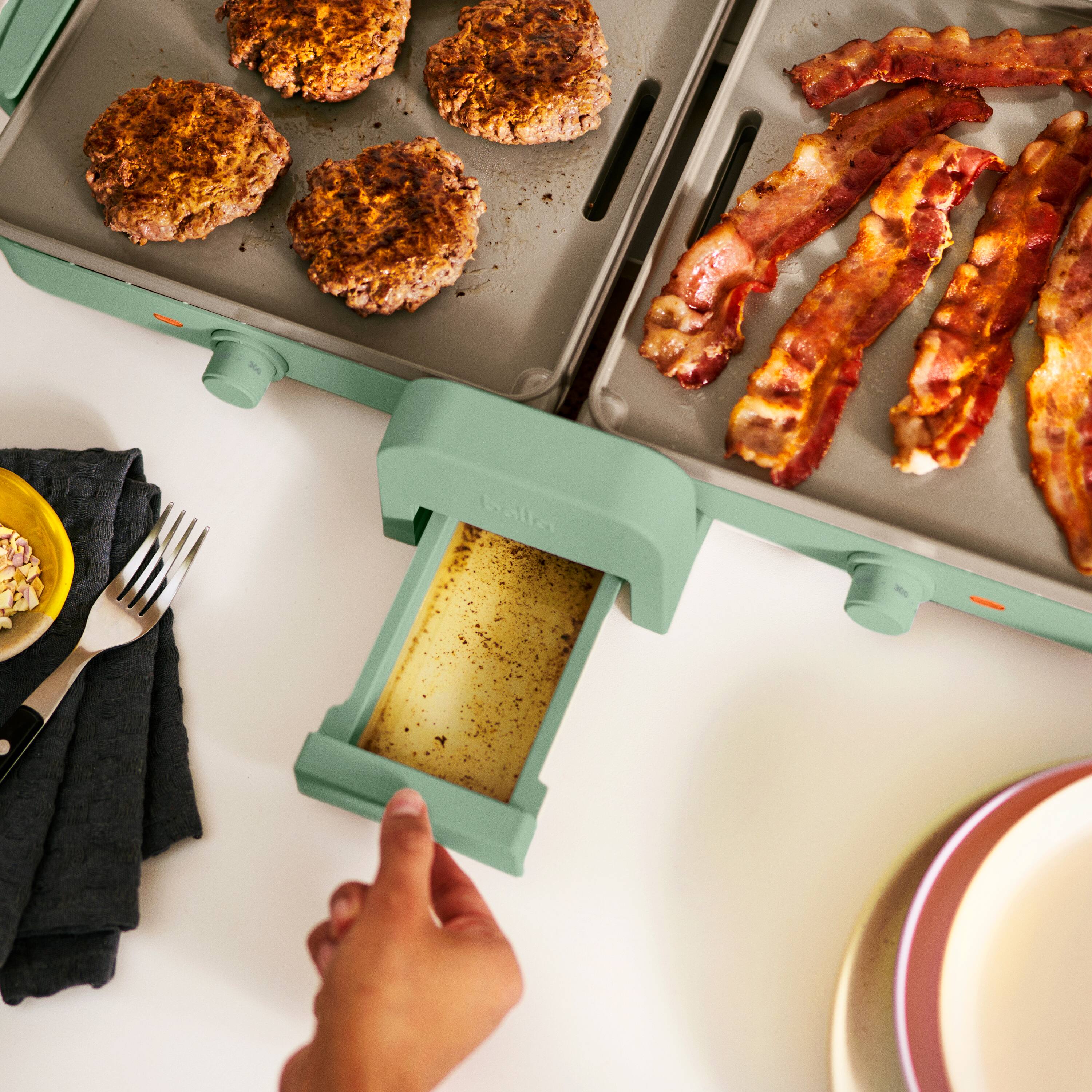 Alt View 7. Bella - Fits-anywhere Kitchenware: 10" x 20" Fold & Store Dual Temp Electric Griddle - Seaglass.