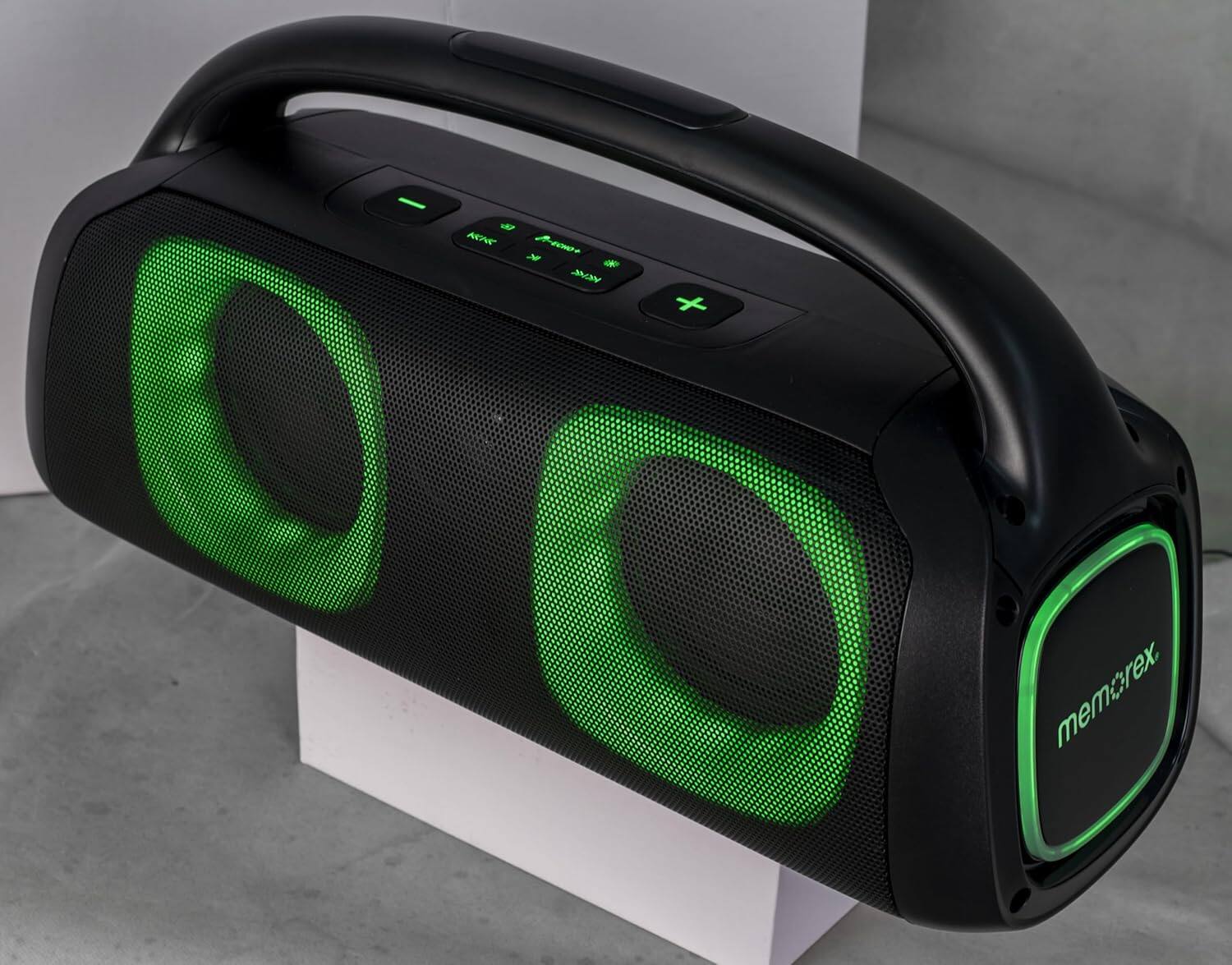 WIRELESS AND VOLUME  
memorex