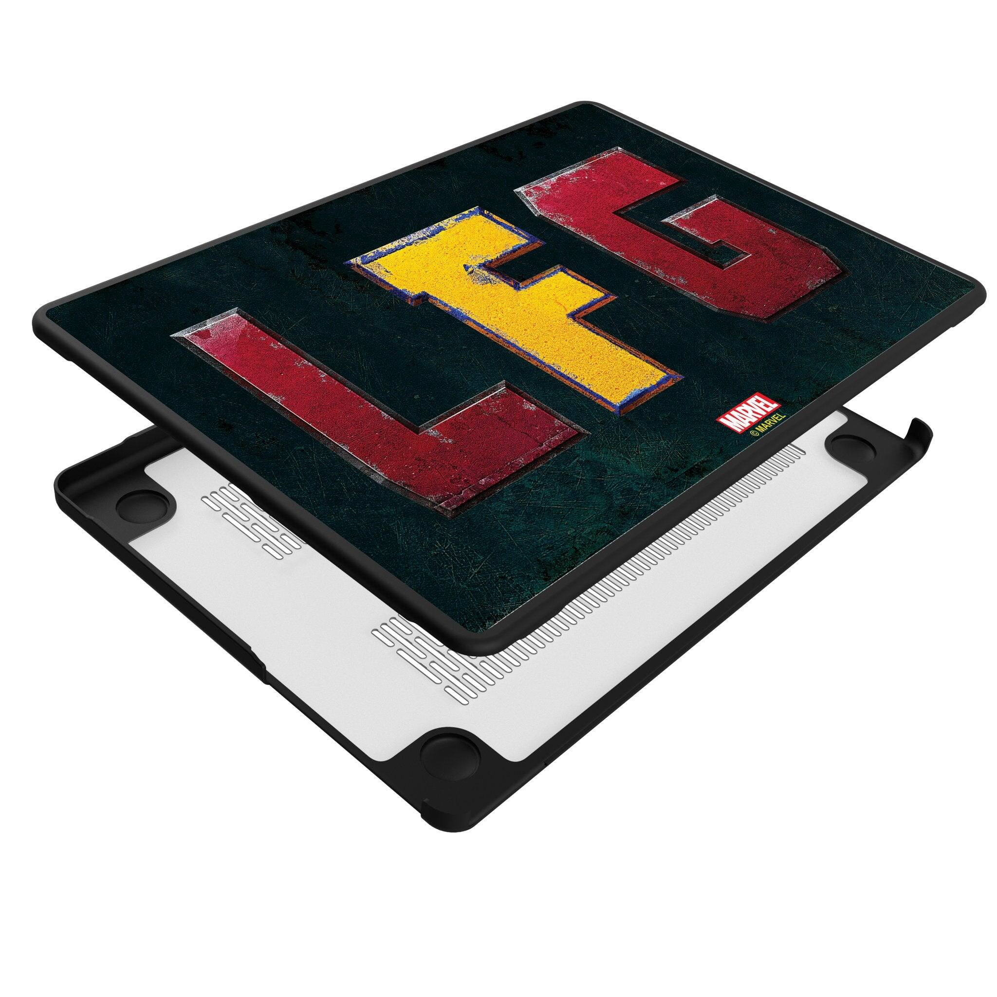 The text on the image is:

"FE MARVEL CRARL S OUO I OUO"

Corrected and grouped:

"FE MARVEL CRARL S OUO I OUO"