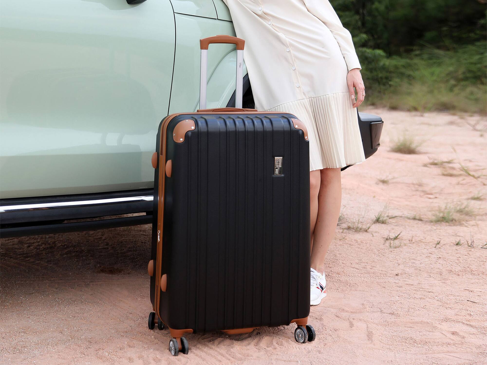 Alt View 4. Miami Carry On - Miami Carry On Collins 3 Piece Expandable Retro Spinner Luggage Set - Black - Black.