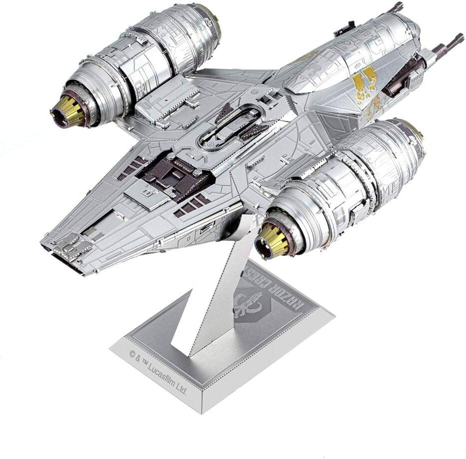 CRES 5 RAZOR & TM Lucasfilm Ltd.