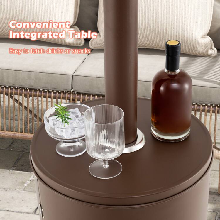 Convenient Integrated Table  
Easy to fetch drinks or snacks