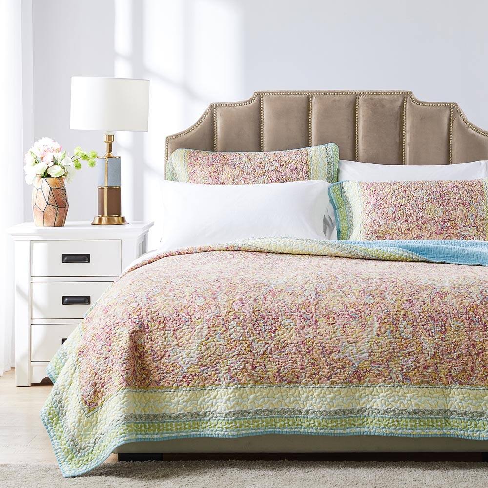 Alt View 1. BreeBe - Palisades Quilt Set 3-Piece King/Cal King - Pastel.