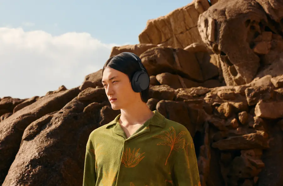 Alt View 17. Sennheiser - ACCENTUM Wireless Bluetooth Around-the-ear Headphones – Hybrid Noise Cancelling (ANC), All-Day Comfort - Black.