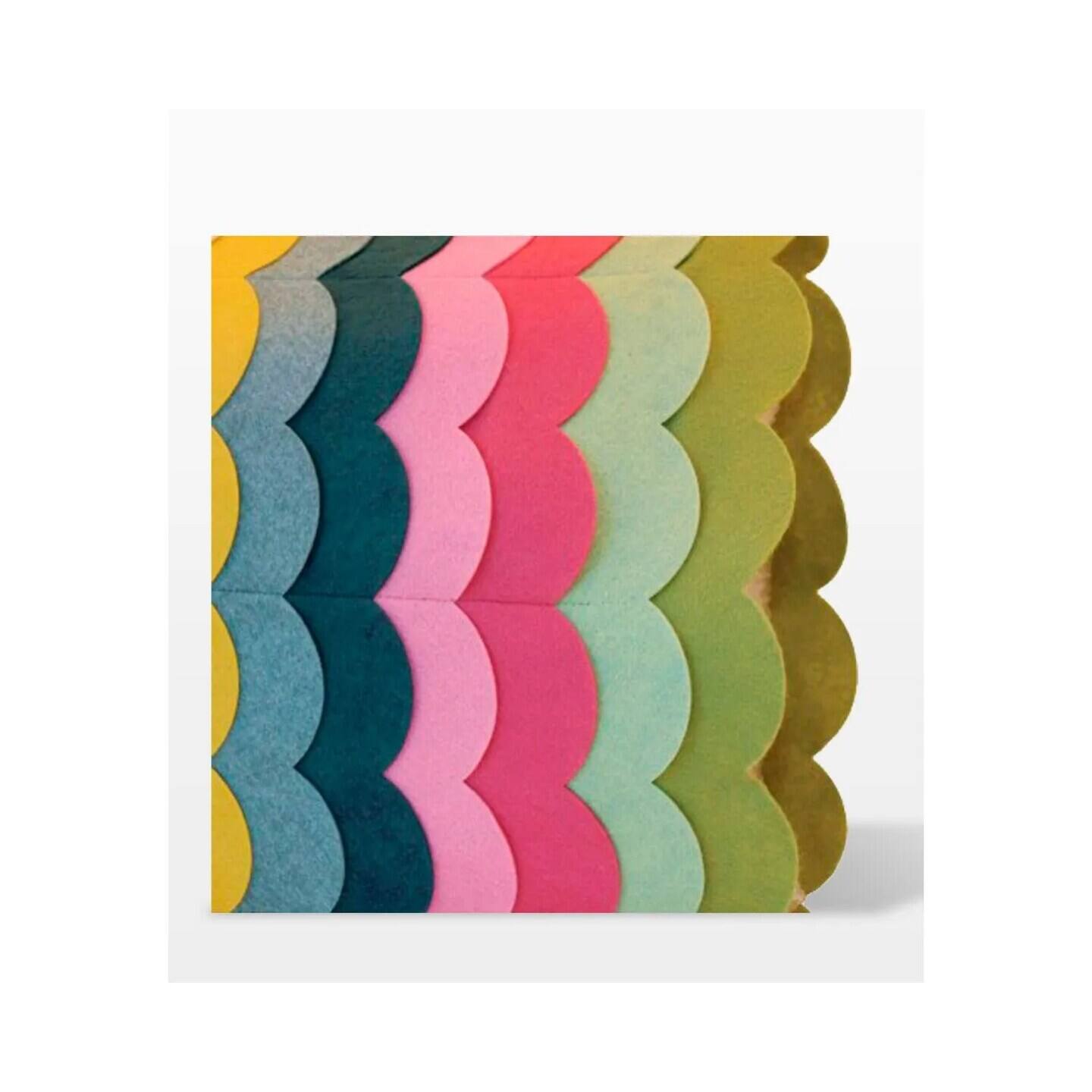 Angle. AccuQuilt - GO! Scallop Border Die - Multicolor.