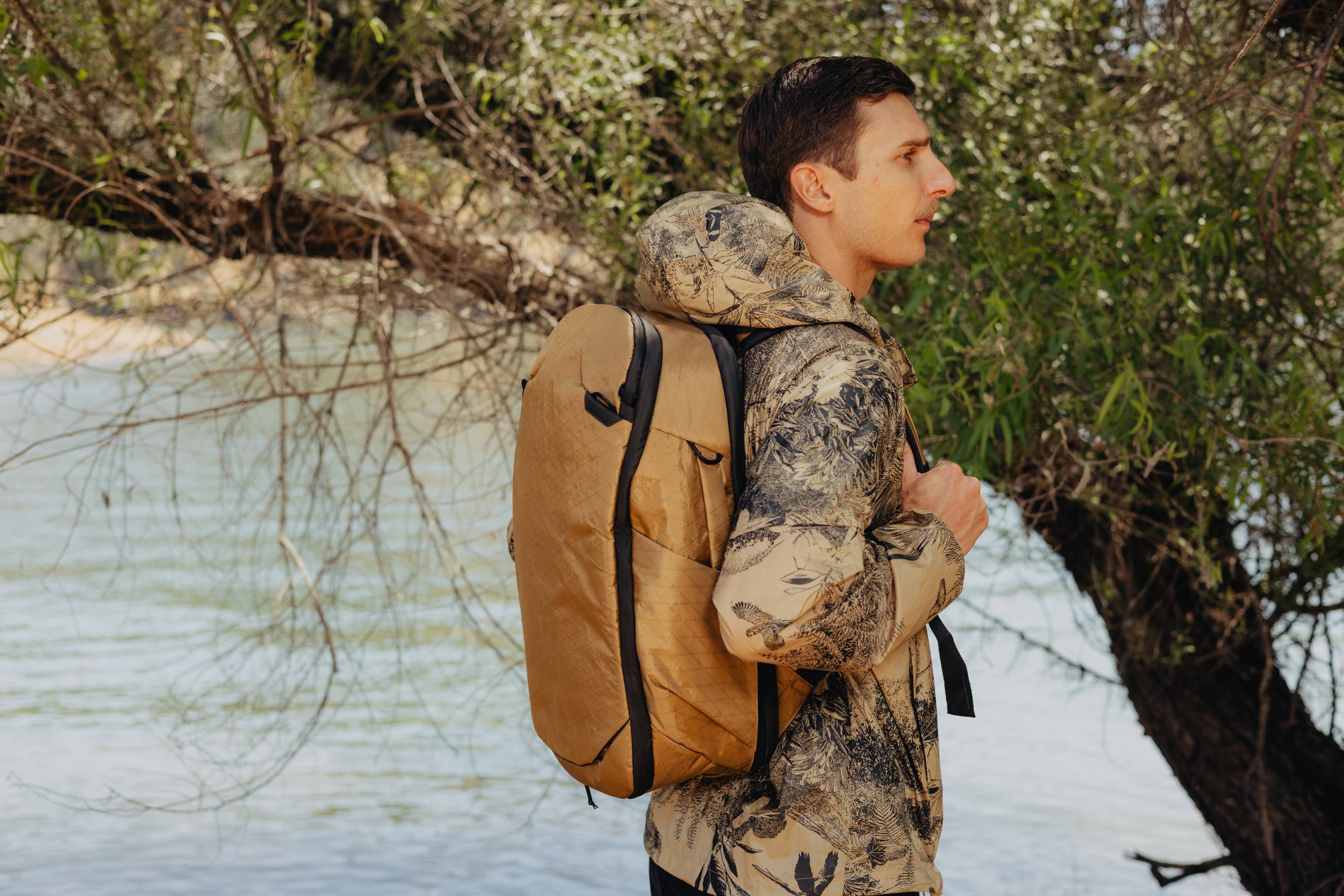 Left. Peak Design - Travel Backpack 30L - Coyote.