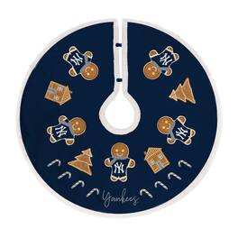 Pegasus - New York Yankees Gingerbread Tree Skirt - Multicolor