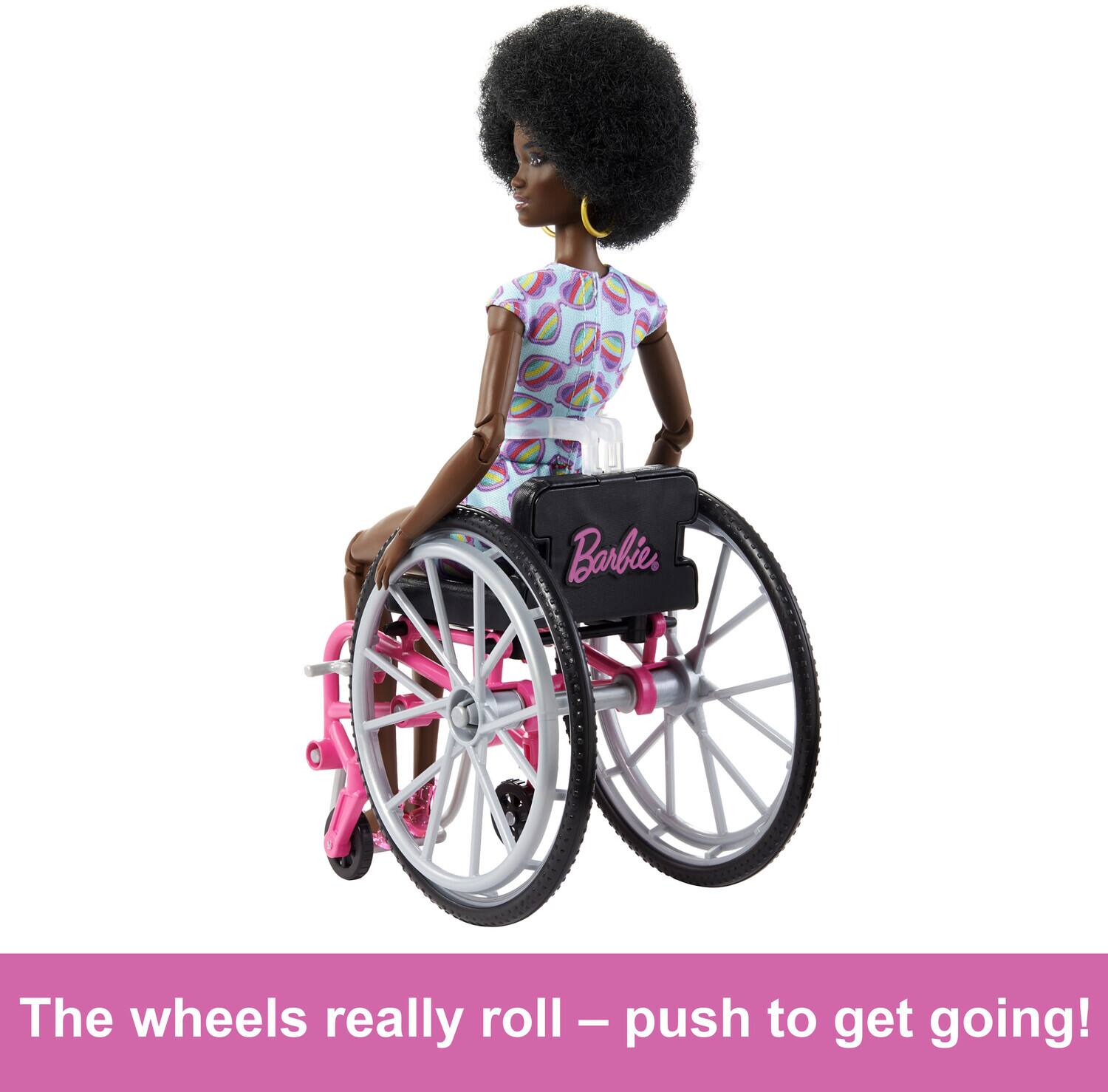 The wheels really roll – push to get going!