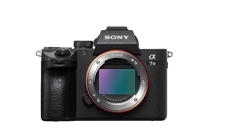 SONY α7 III