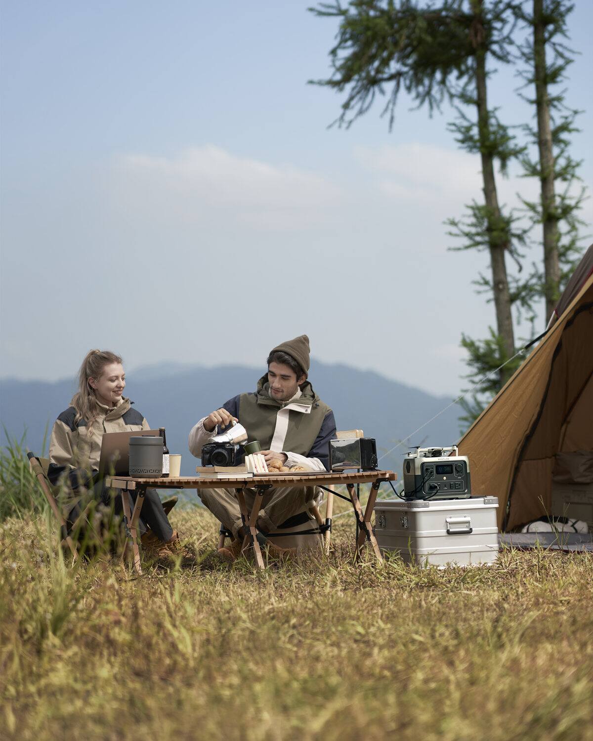 Alt View 22. EcoFlow - RIVER 2 MAX 512Wh Portable Power Station - Black.