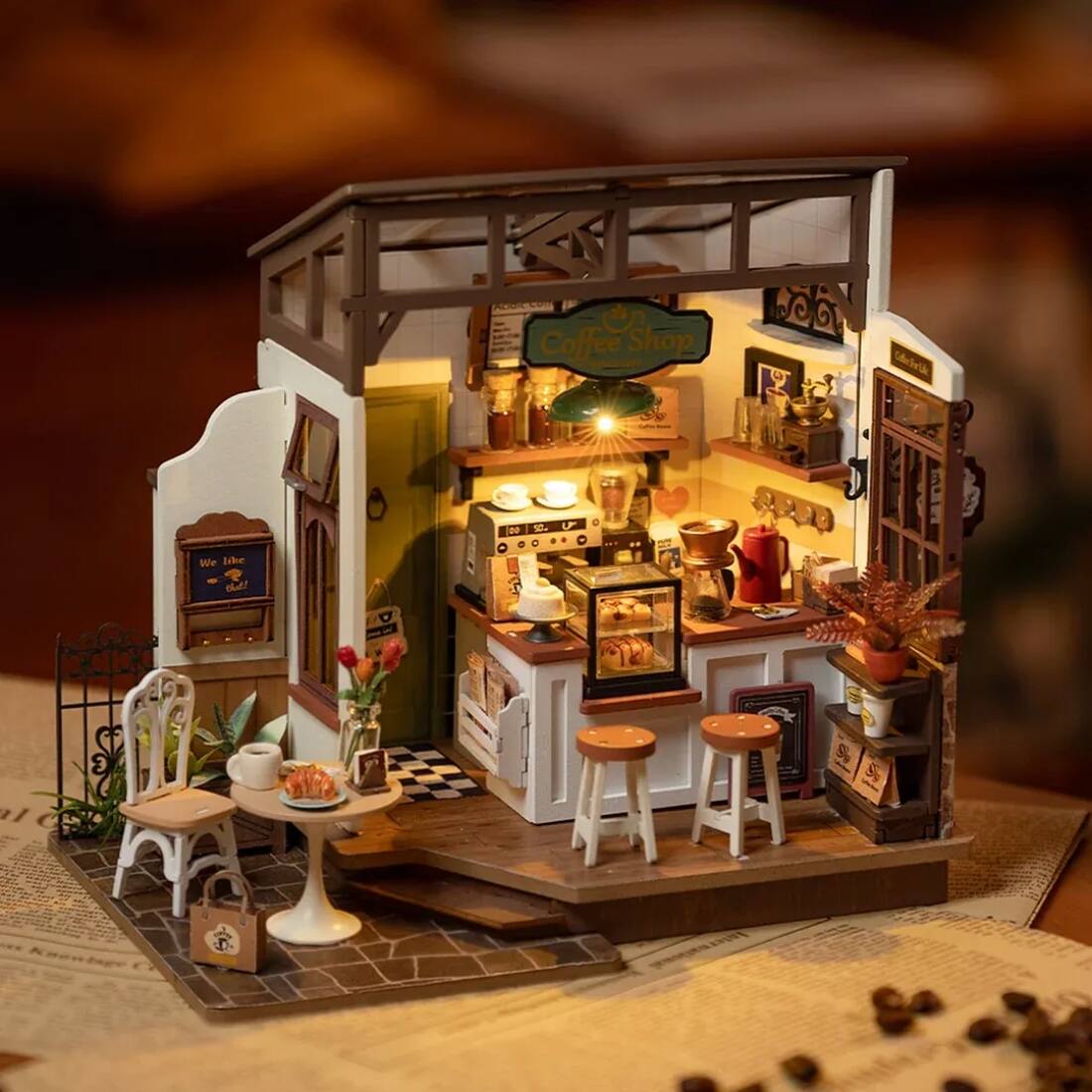 Alt View 1. 3D Puzzle - DIY 3D House Puzzle - No17 Cafe 183pcs.