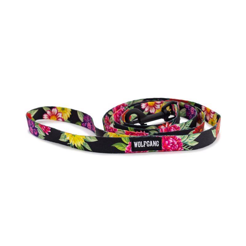 Angle. WOLFGANG PET - Wolfgang Multicolored DarkFloral Polyester Dog Leash Small/Medium - Multicolored.
