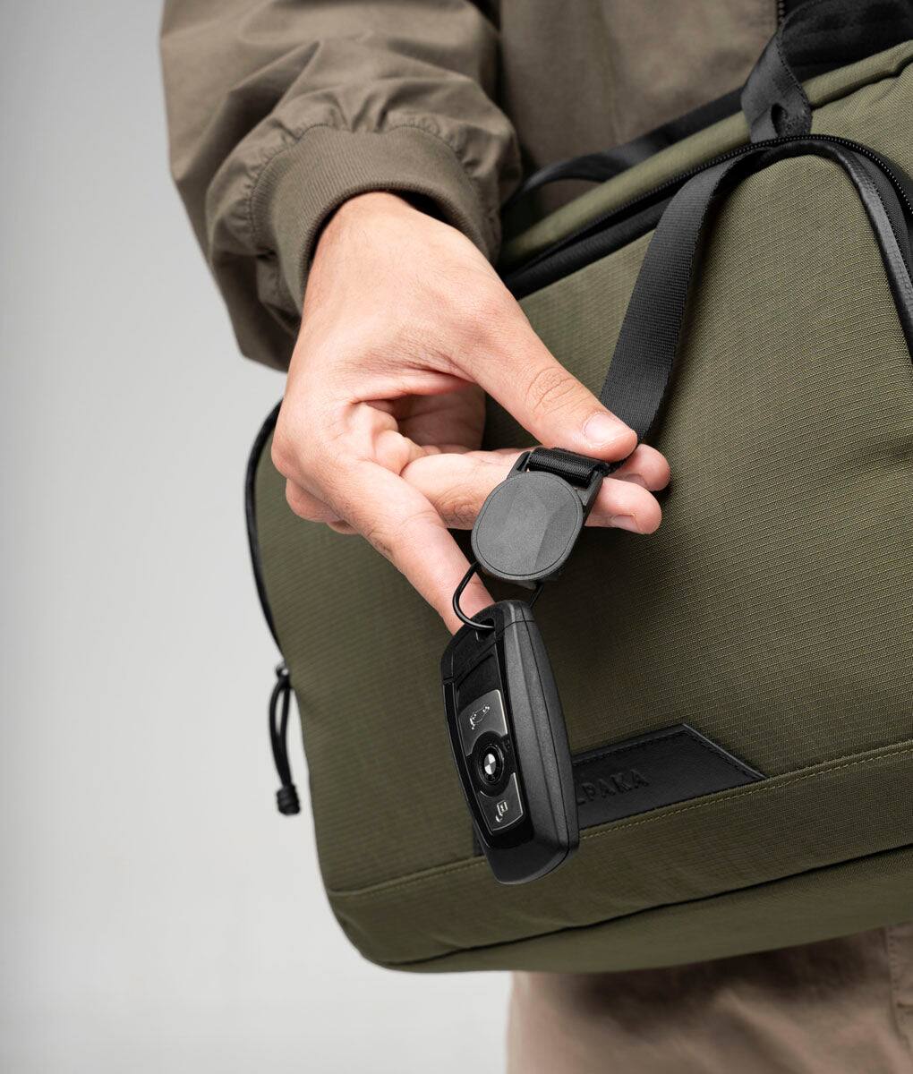 Alt View 4. ALPAKA - Bravo Brief for 14" Laptop with Detachable Shoulder Strap and Luggage Pass-Through - Green.