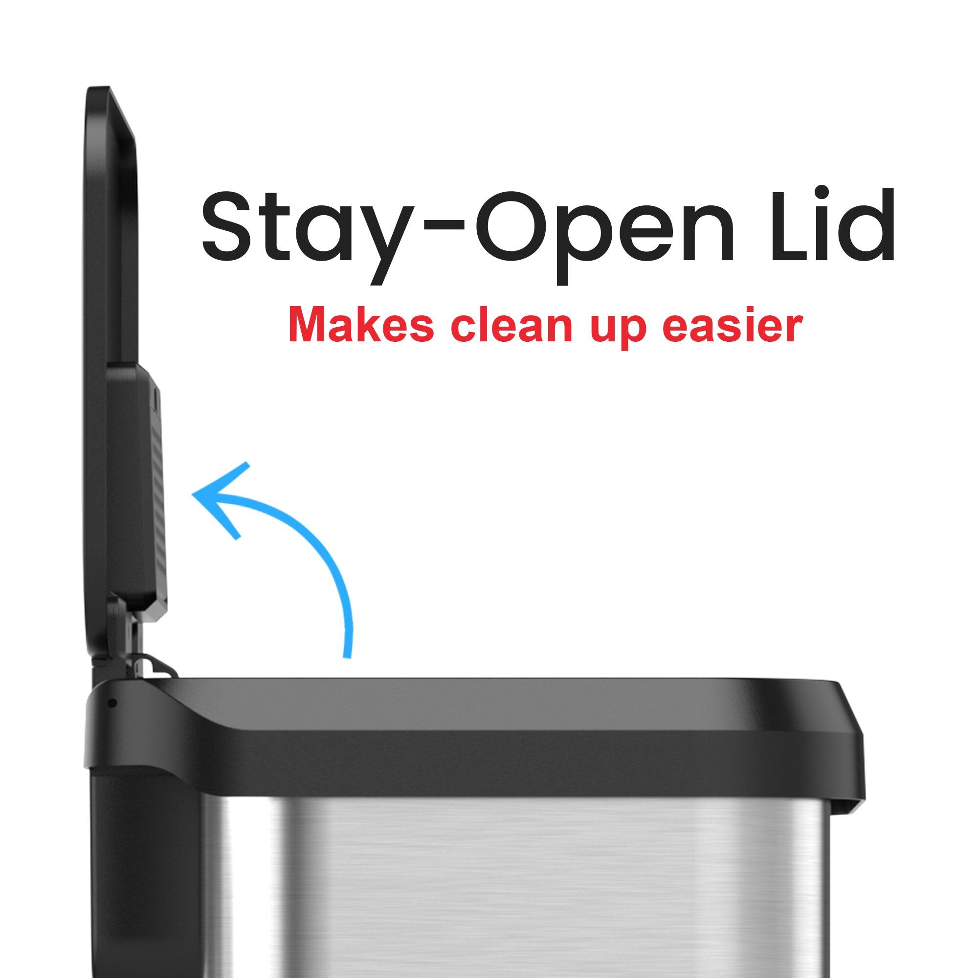 Stay-Open Lid  
Makes clean up easier