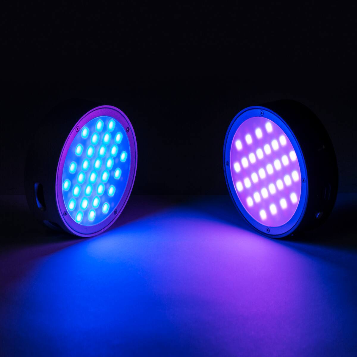 Alt View 7. Flashpoint - Flashpoint R1 Round RGB Mini Creative Light - (Godox R1).