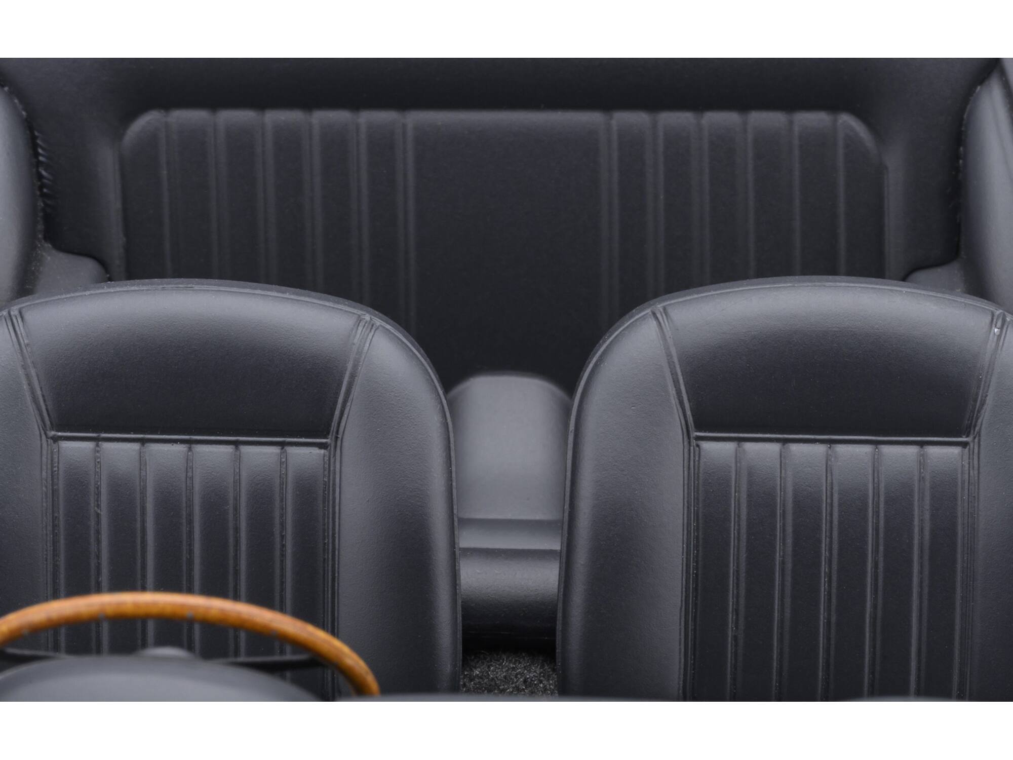 Alt View 5. Autoart - Aston Martin DB5 RHD (Right Hand Drive) Birch Silver 1/18 Model Car by Autoart.
