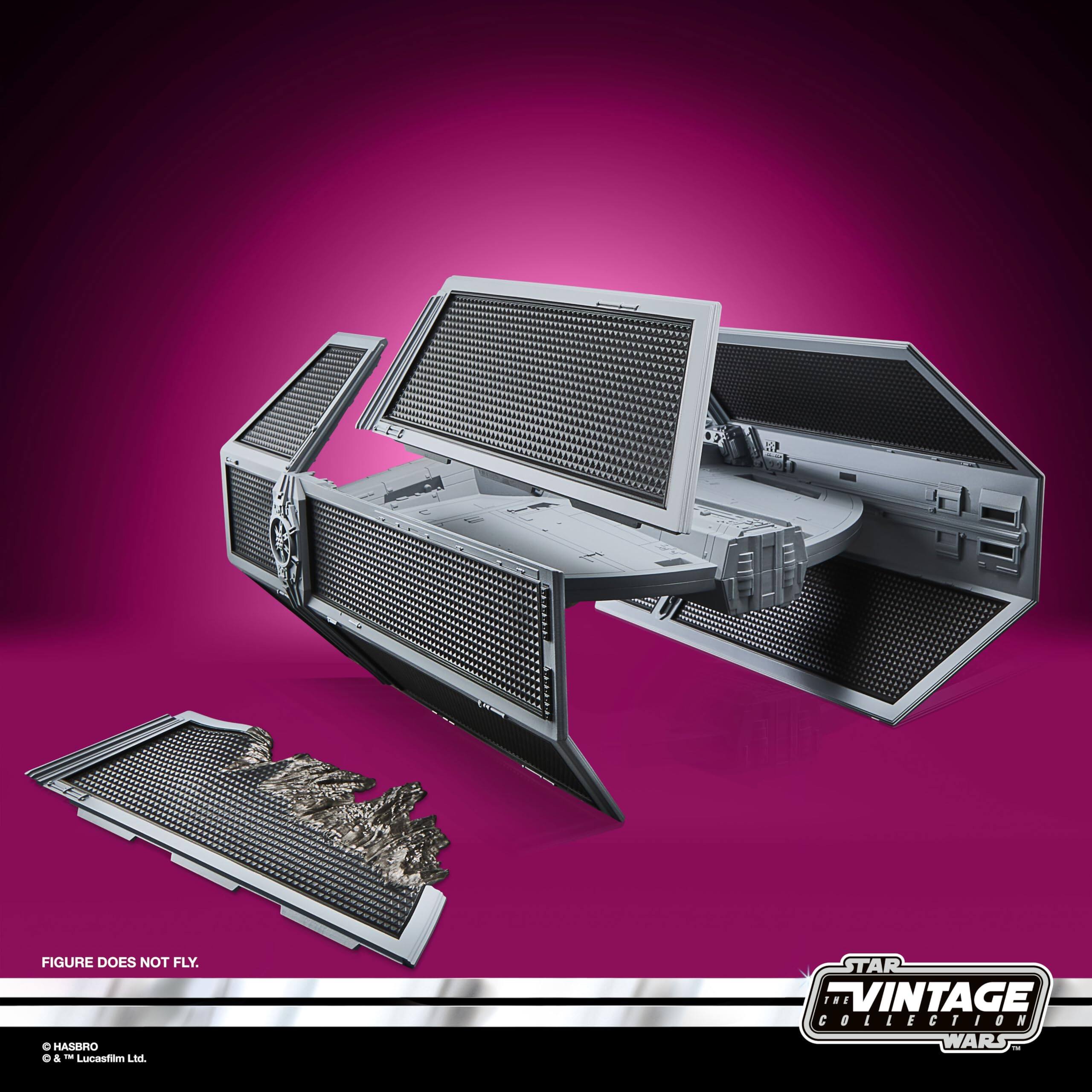 "FIGURE DOES NOT FLY.  
HASBRO  
© & ™ Lucasfilm Ltd.  
STAR WARS  
THE VINTAGE COLLECTION"