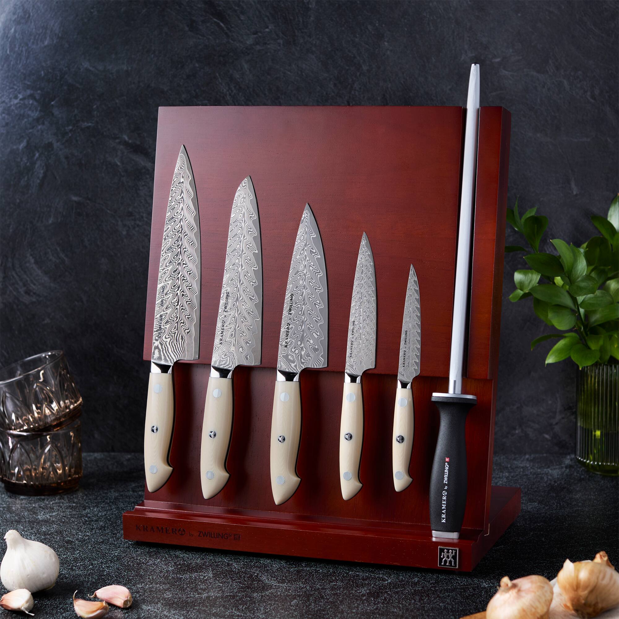 KRAMERO b ZWILLING C HIUN - KRAMERO m