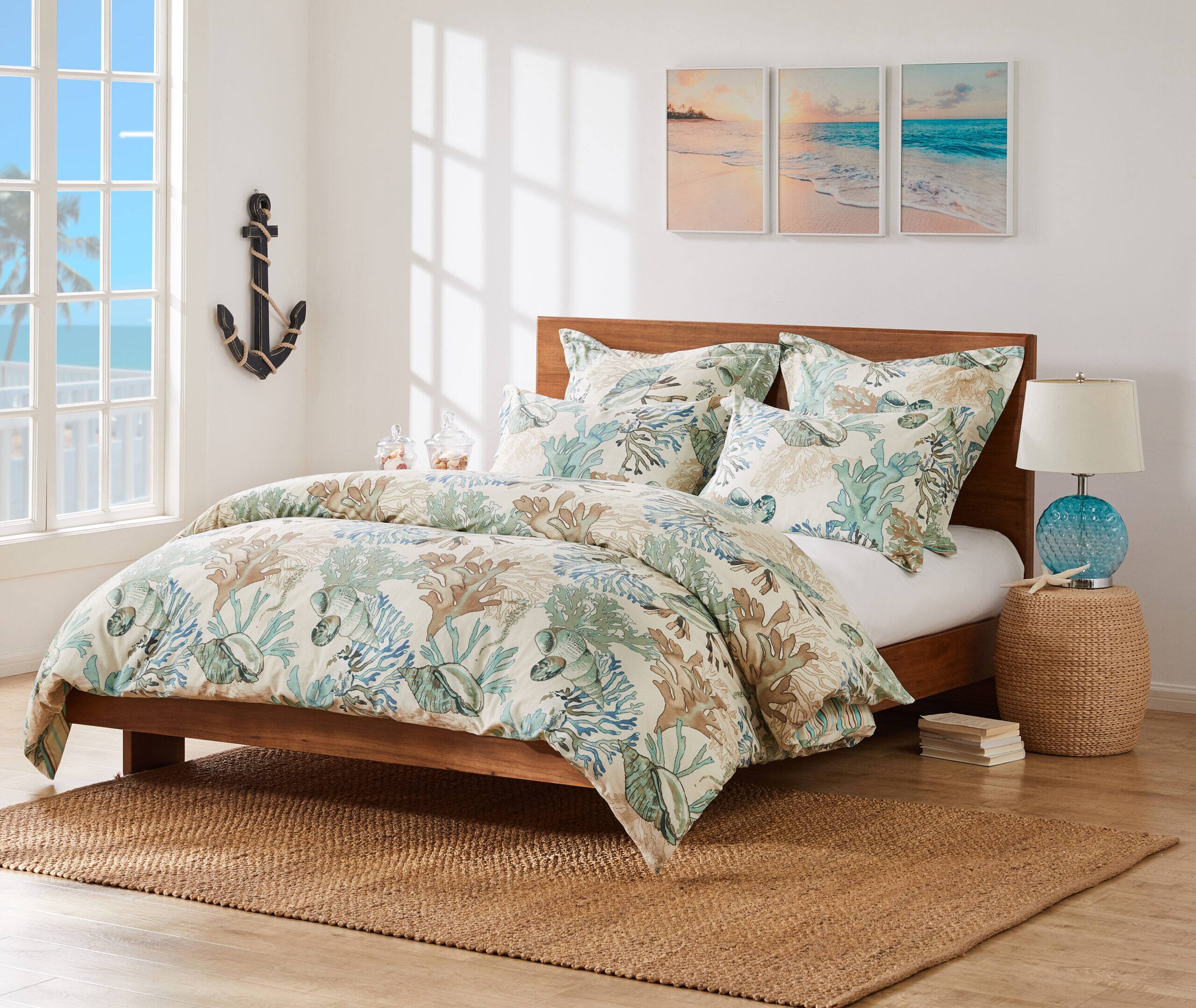 Left. BreeBe - Atlantis Jade Duvet Set - 2 Piece Twin - Jade.