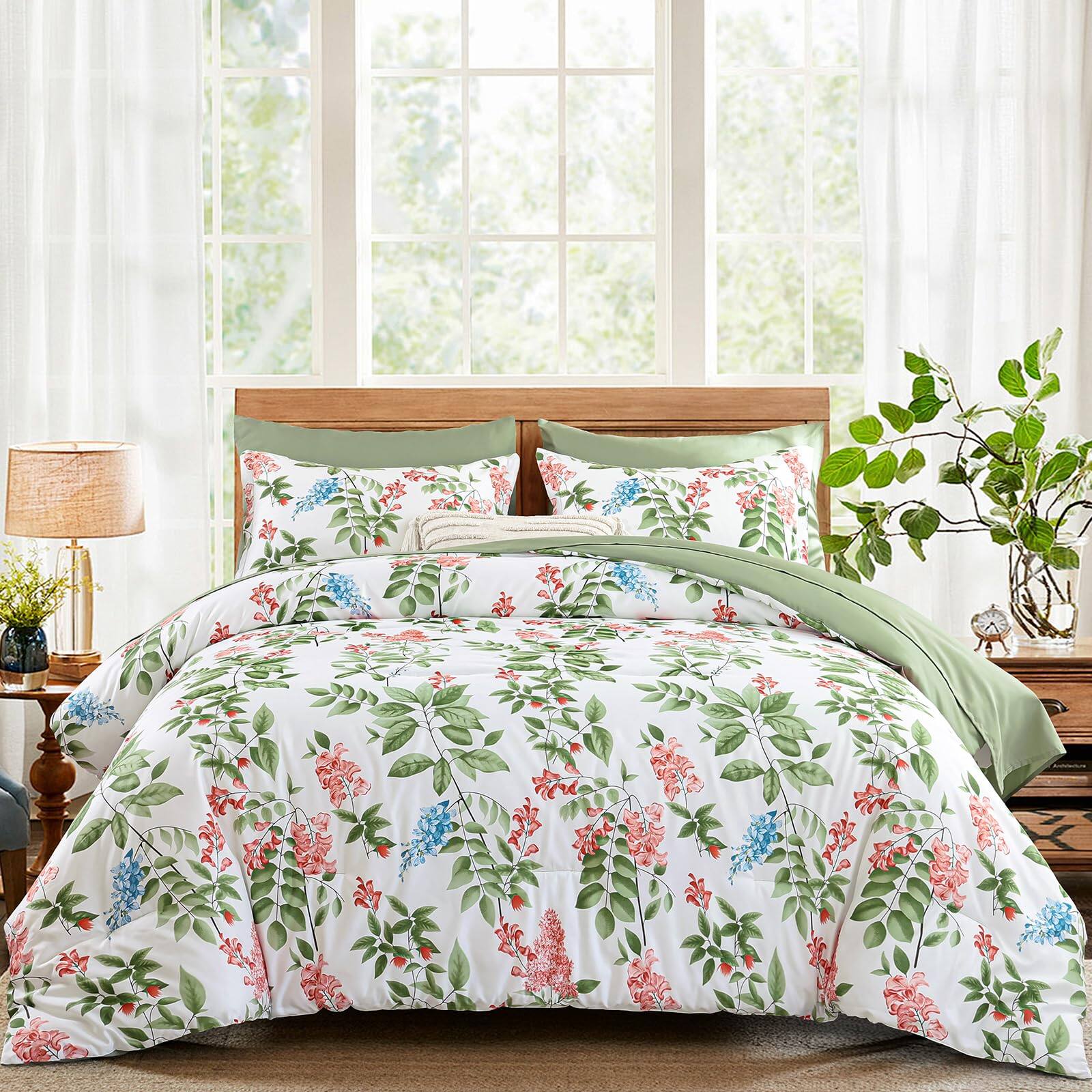 Left. Earthley Blooms - Comforter Set Floral Bedding Botanical With Pillowcases Soft Microfiber Complete Sets For All Season - Navy Blue-King.