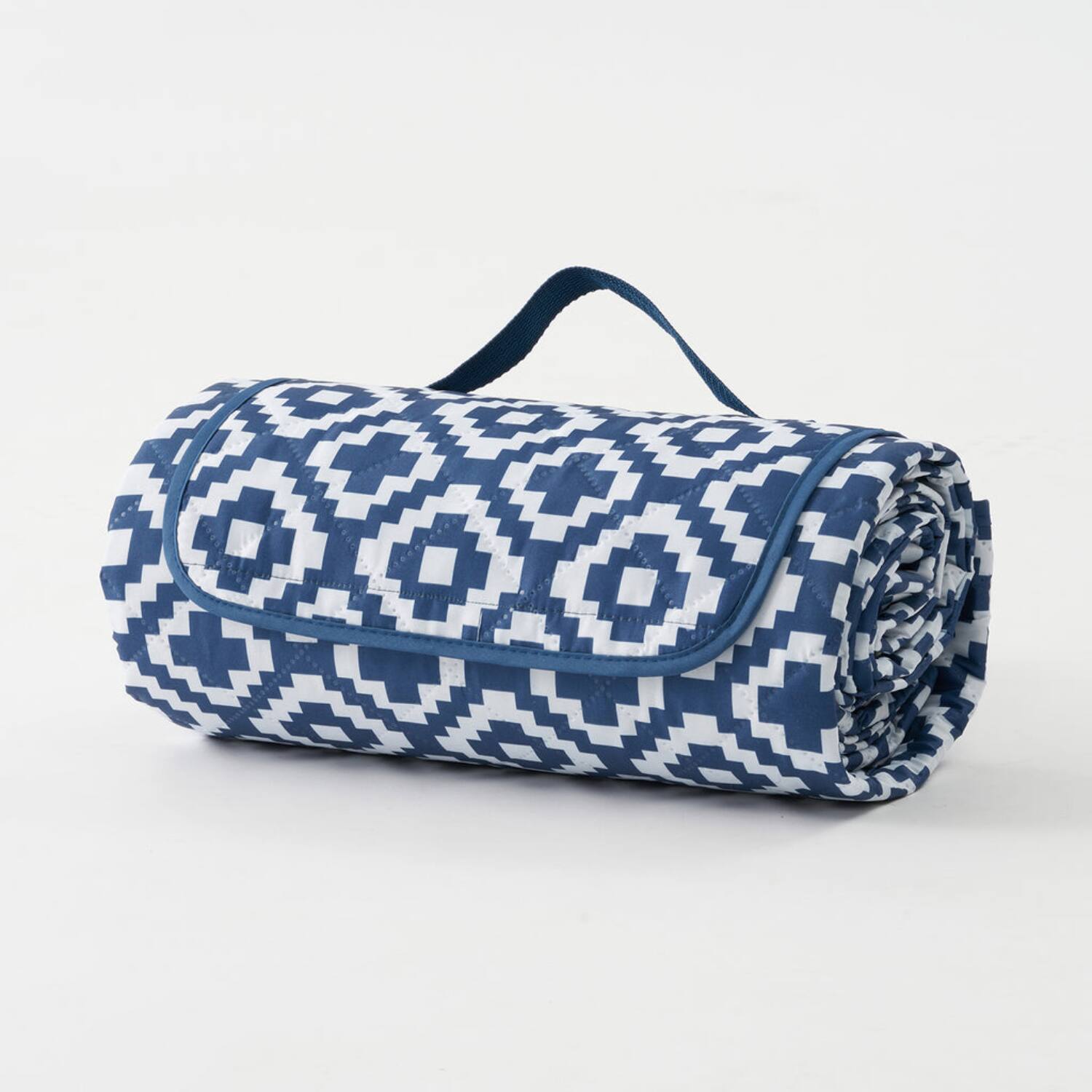 Angle. Adivo - Waterproof Outdoor Picnic Blanket - Ultrasonic Bonded Polyester, Camo Print - 200*200CM - Blue Pixel.