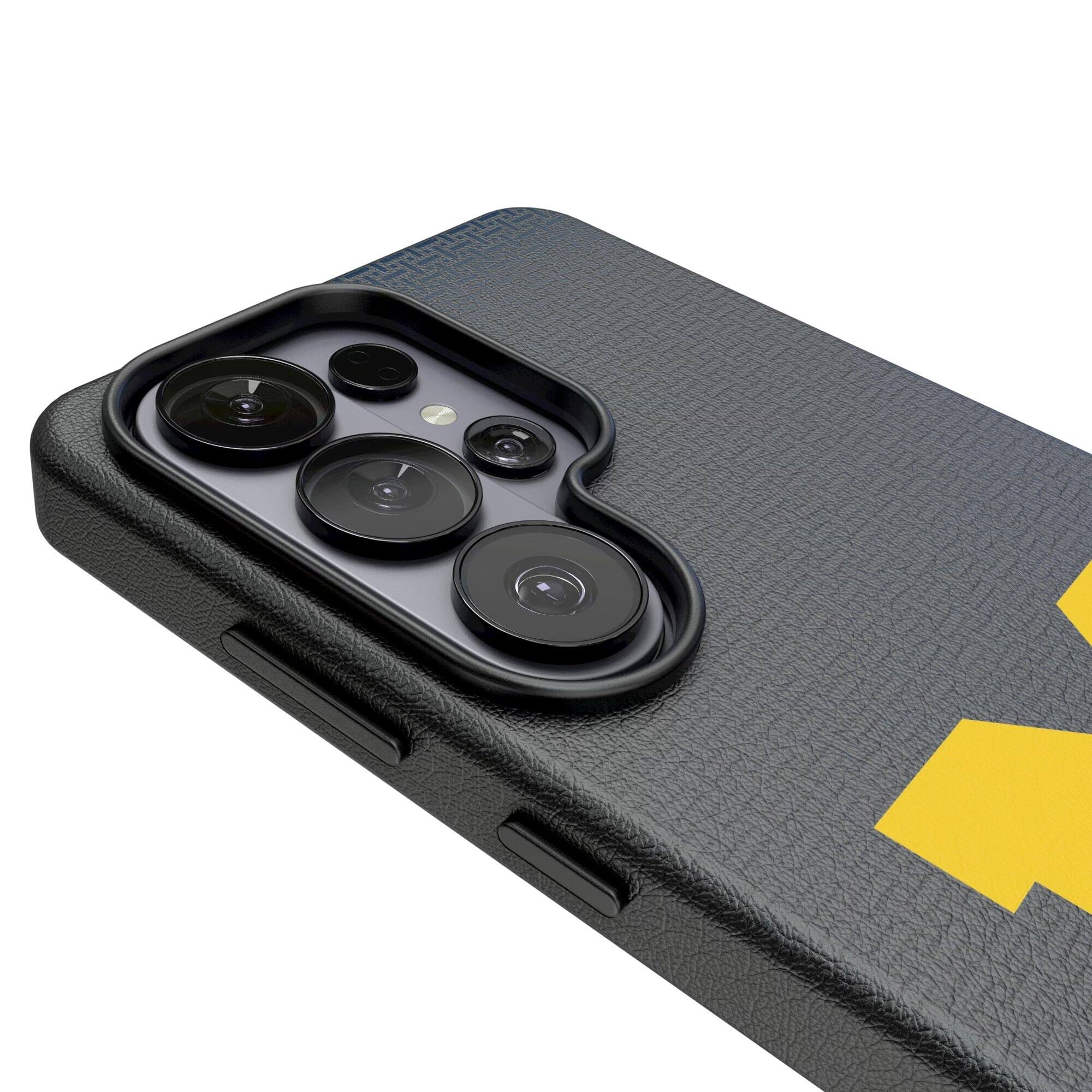 Alt View 2. Keyscaper - Michigan Wolverines Linen Galaxy Magnetic Bump Case - S24 - Black.