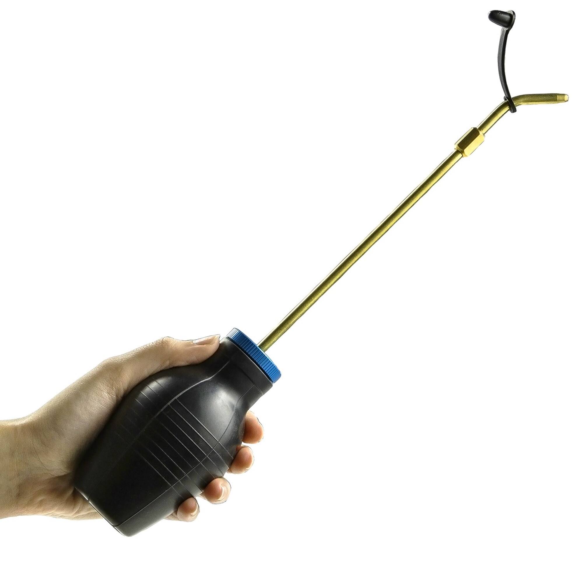 Alt View 4. Ivation - Bulb Duster, Handheld Powder Sprayer, 7" Extendable Diatomaceous Earth Applicator – Small - Black.