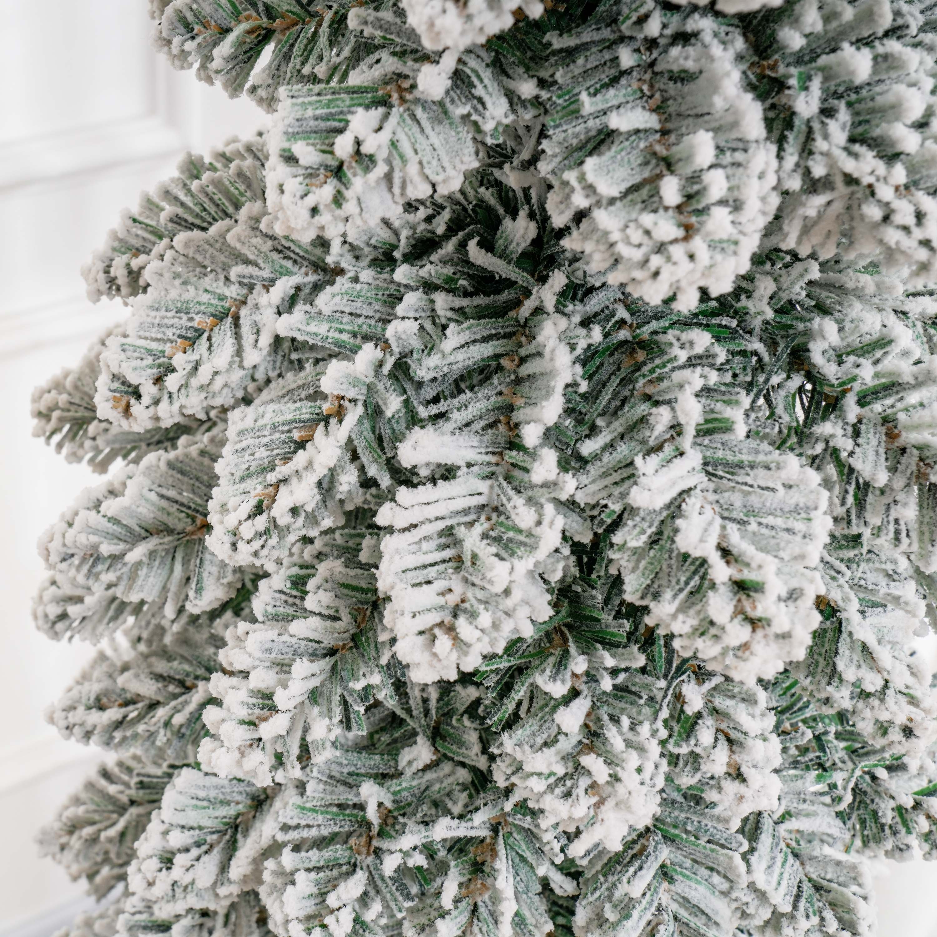 Alt View 8. Homcom - Tall Unlit Slim Pencil Xmas Tree - Green.