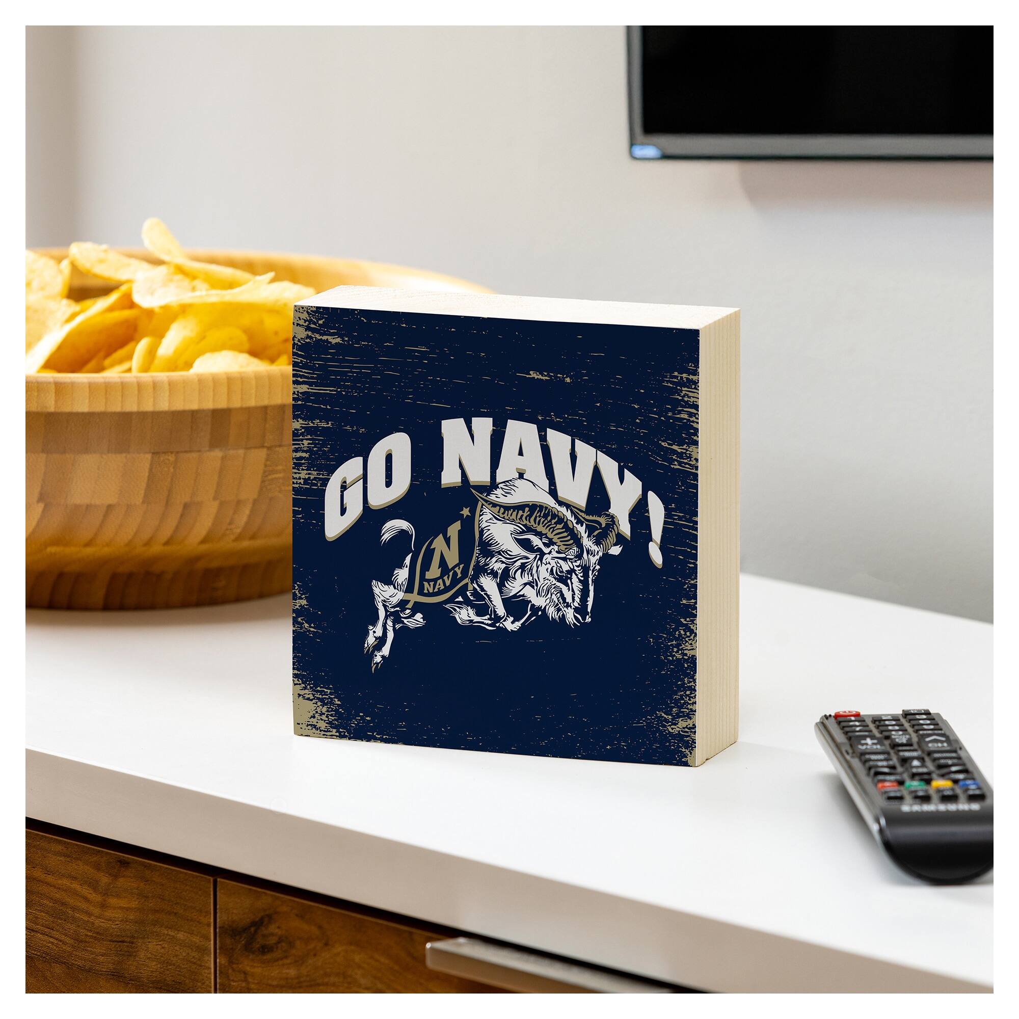 GO NAVY!  
NAVY