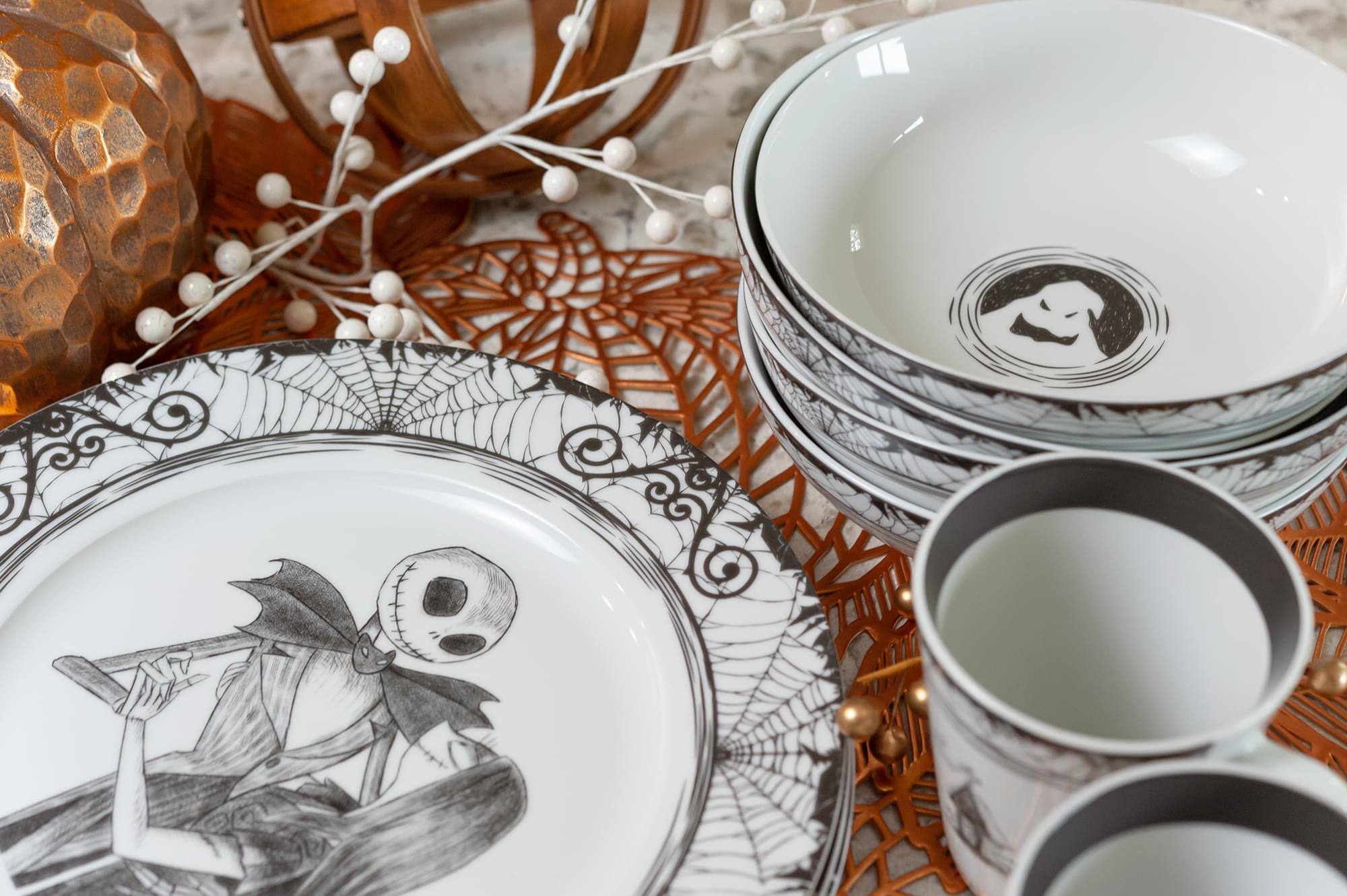 Alt View 2. Disney - The Nightmare Before Christmas 16-Piece Ceramic Dinnerware Set - White.