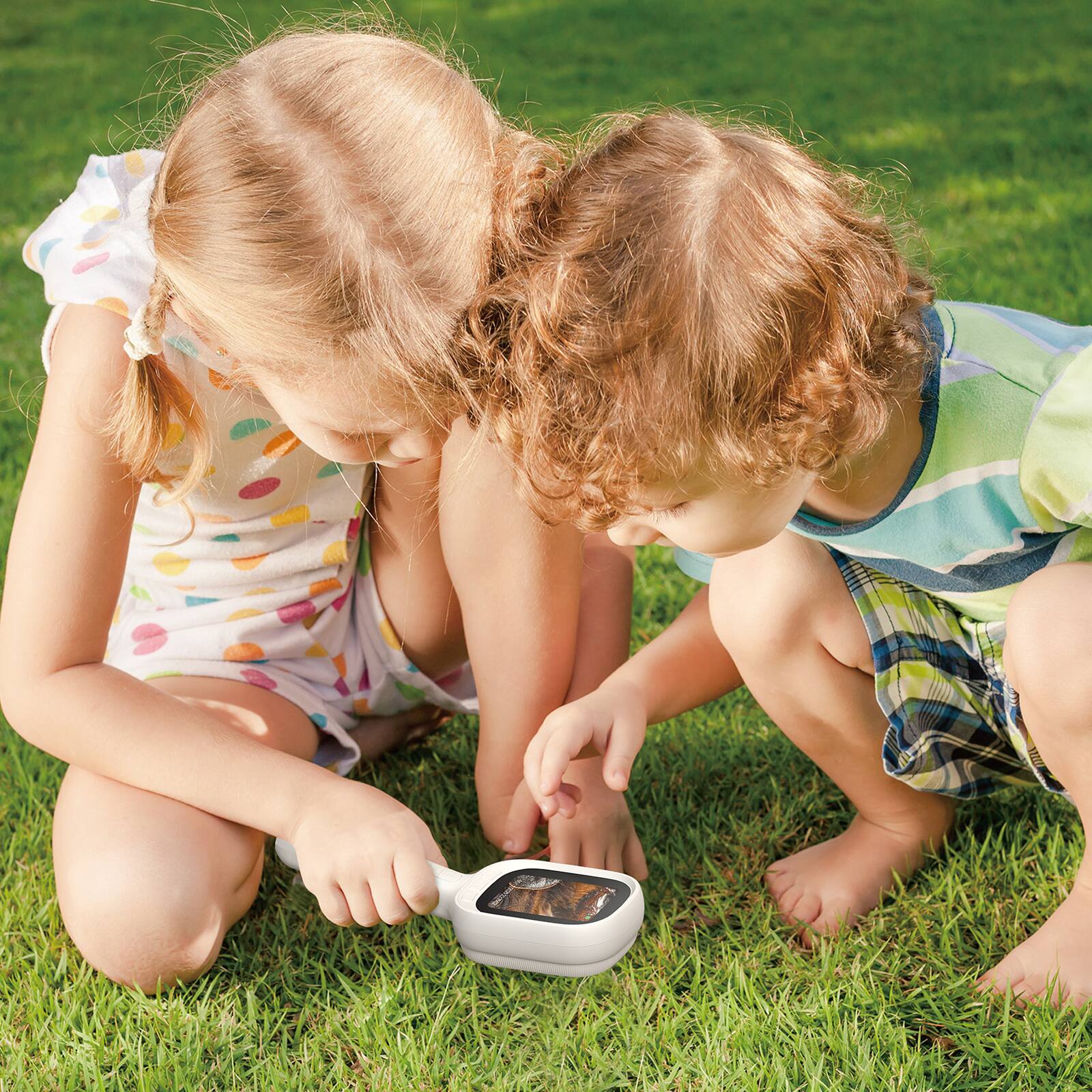 Alt View 4. Scopearound - MS200 Digital Microscope with 2.8-inch IPS Screen.