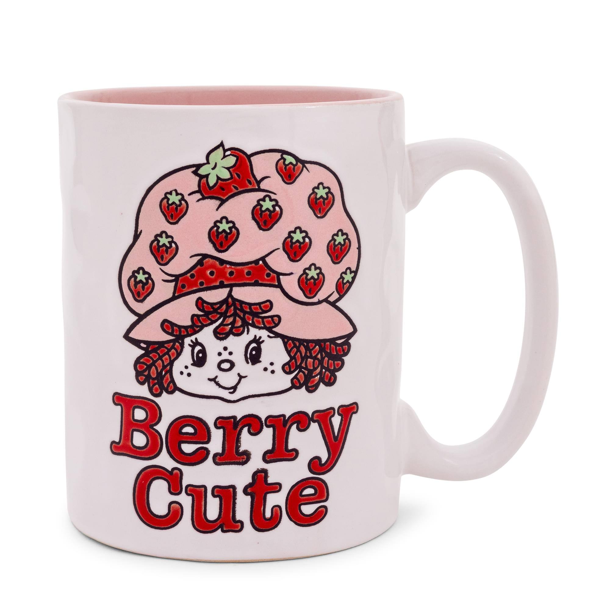 Silver Buffalo - Strawberry Shortcake "Berry Cute" Ceramic Pottery Mug | Holds 17 Ounces - Multi-Colored