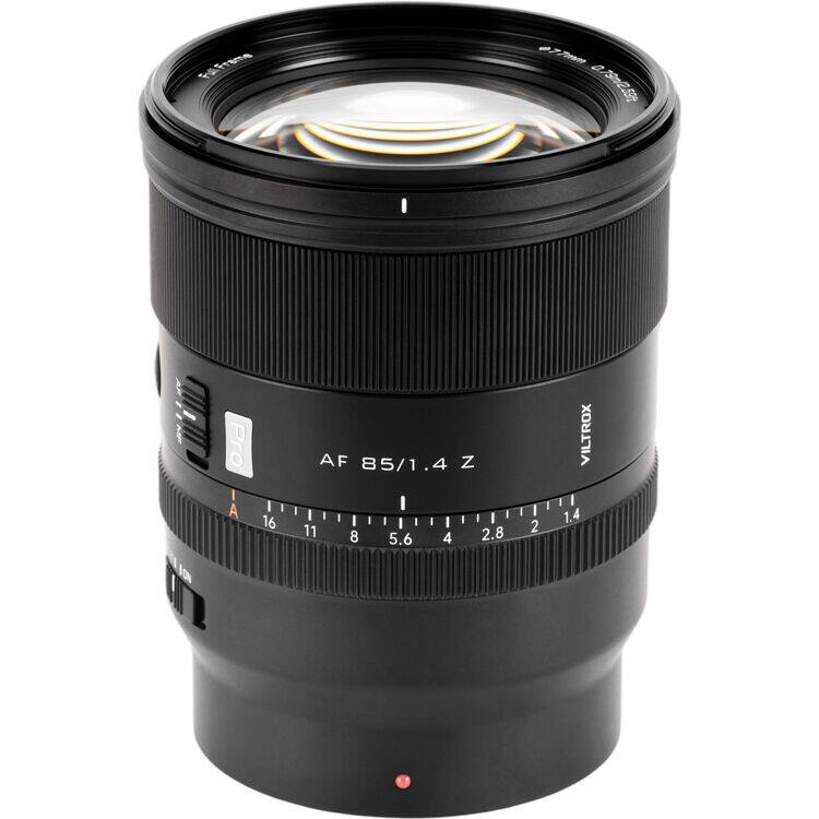 Full Frame  
#77mm 0:1awi5284  
| A  
I 16  
AF 85/1.4 Z  
11 8 4 2.8 5.6  
2  
VILTROX 1.4